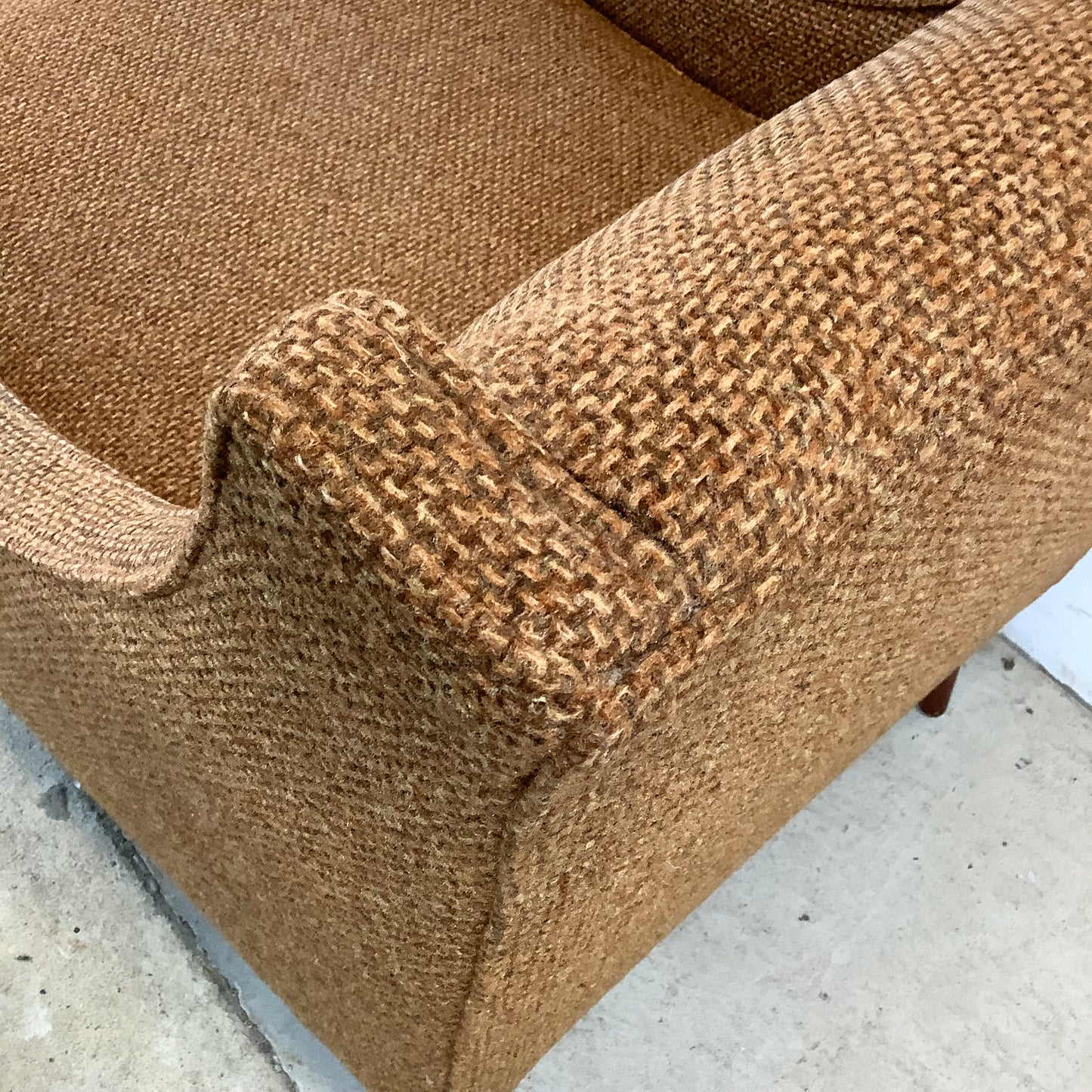 Mid-Century Upholstered Lounge Chair