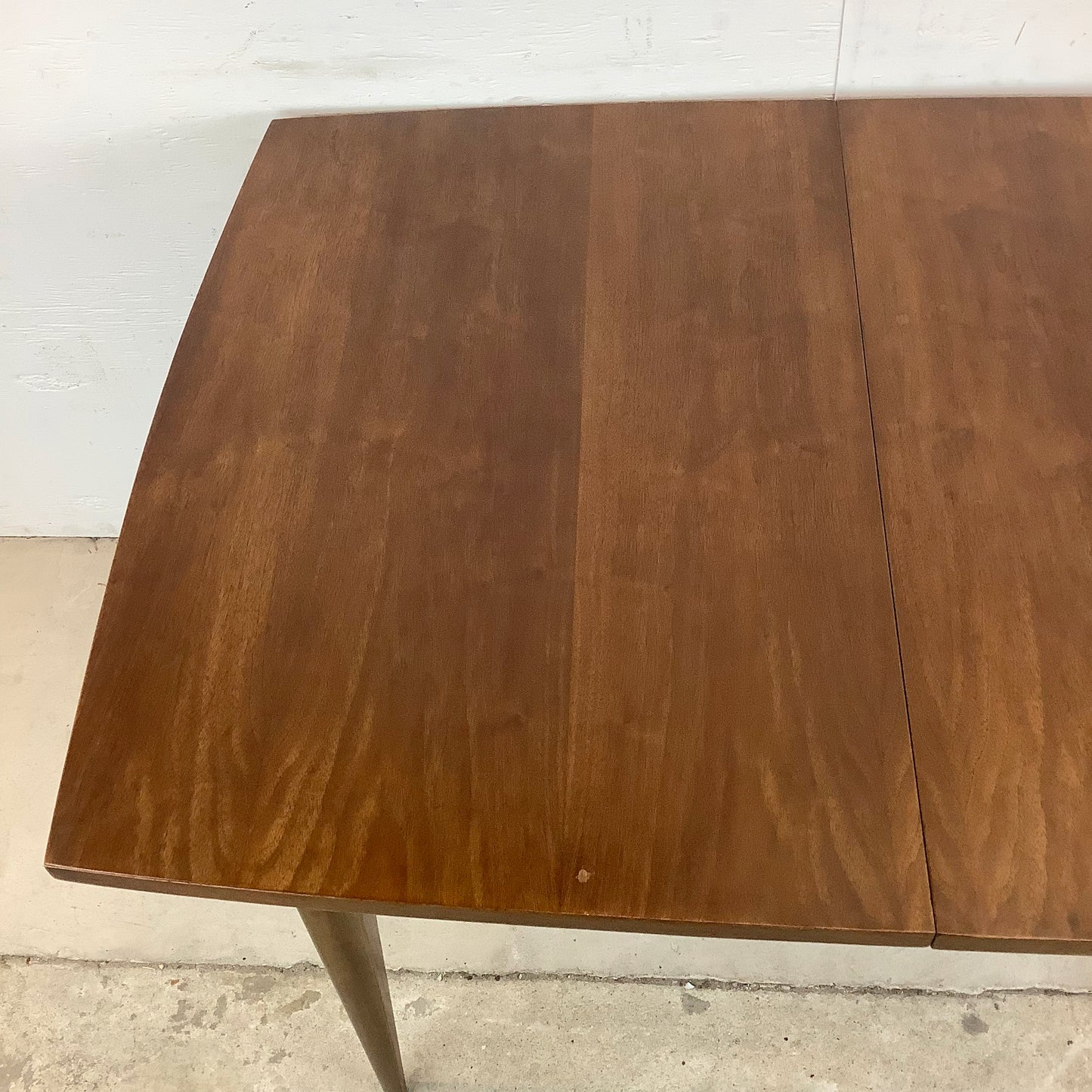 Mid-Century Broyhill Saga Dining Table w/Leaf