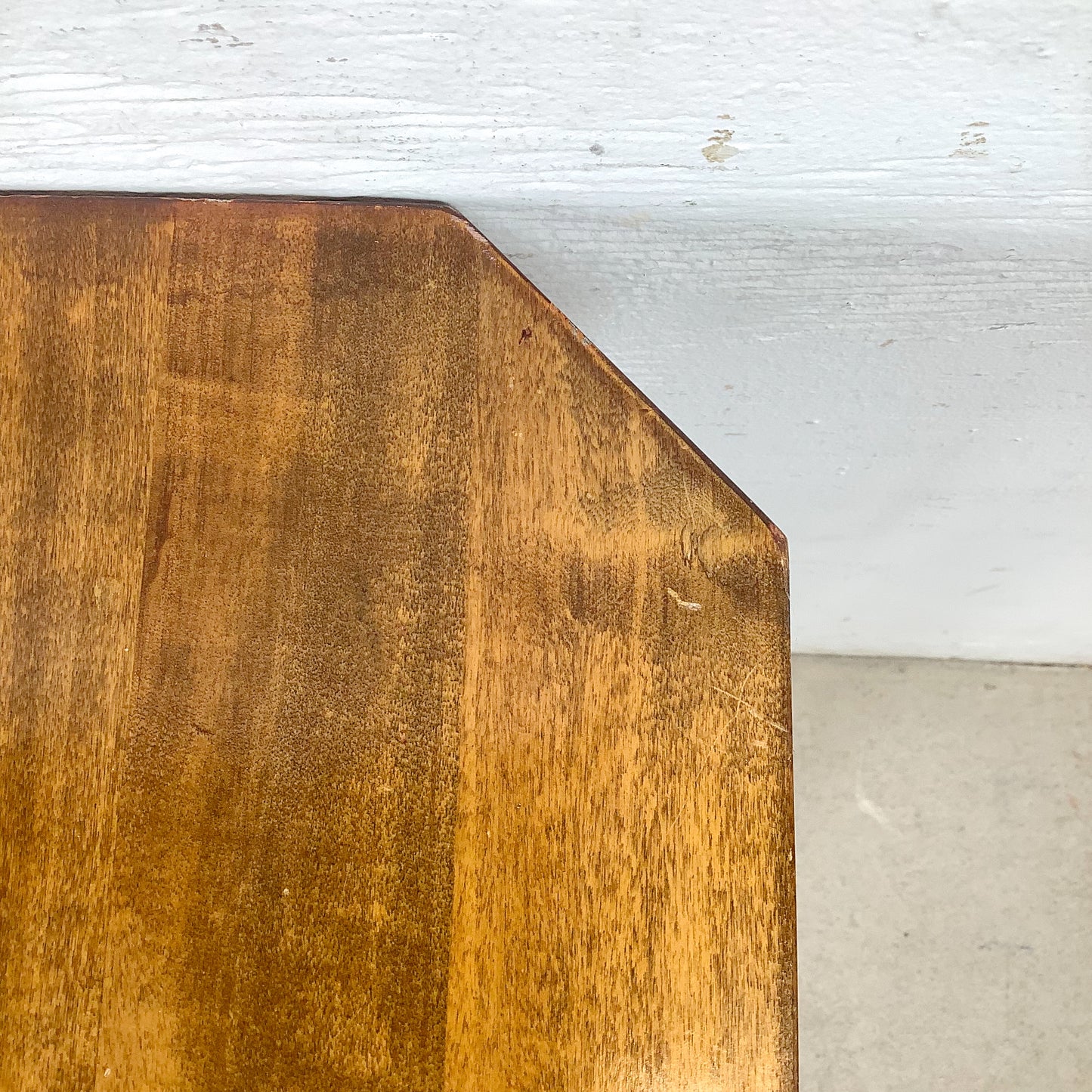 Boho Pedestal Table with Open Metal Structure