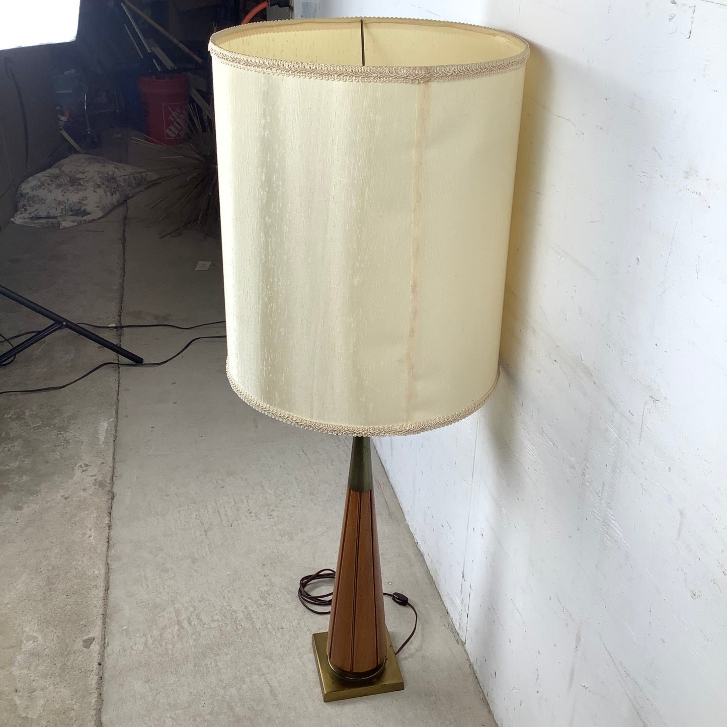 Vintage Mid Century Modern Walnut and Brass Table Lamp with Large Drum Shade