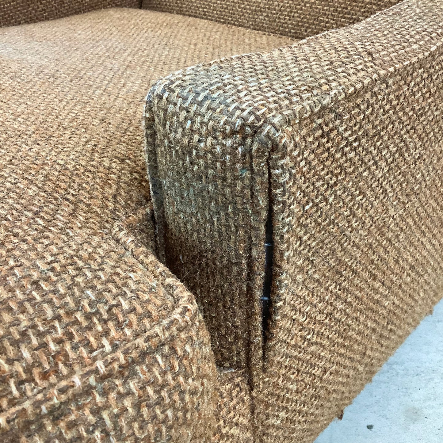 Mid-Century Upholstered Lounge Chair