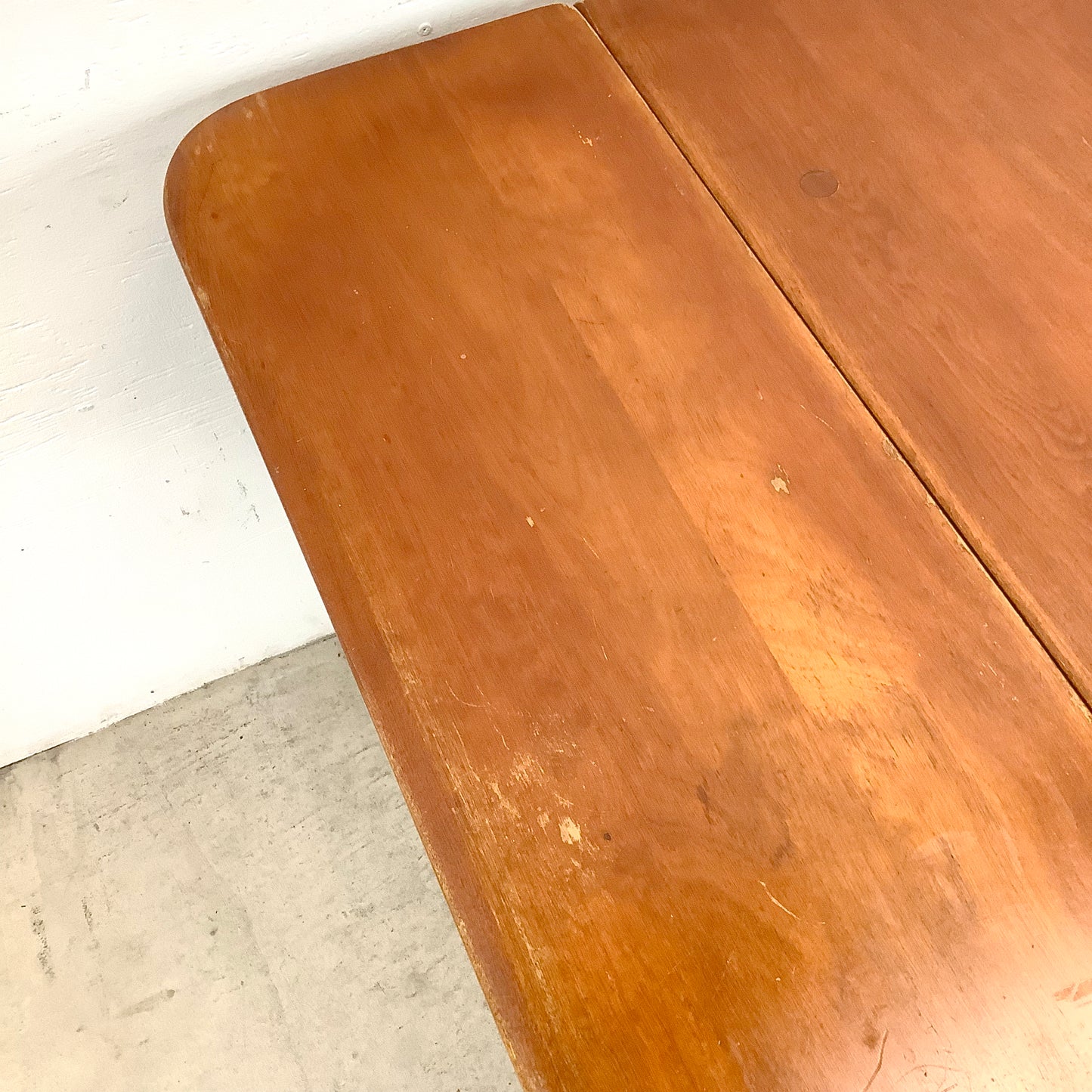 Cushman Colonial Creations Maple Dining Table — Classic American Craftsmanship