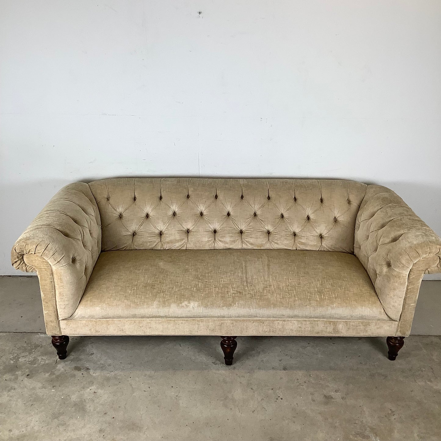 Contemporary Modern Chesterfield Sofa