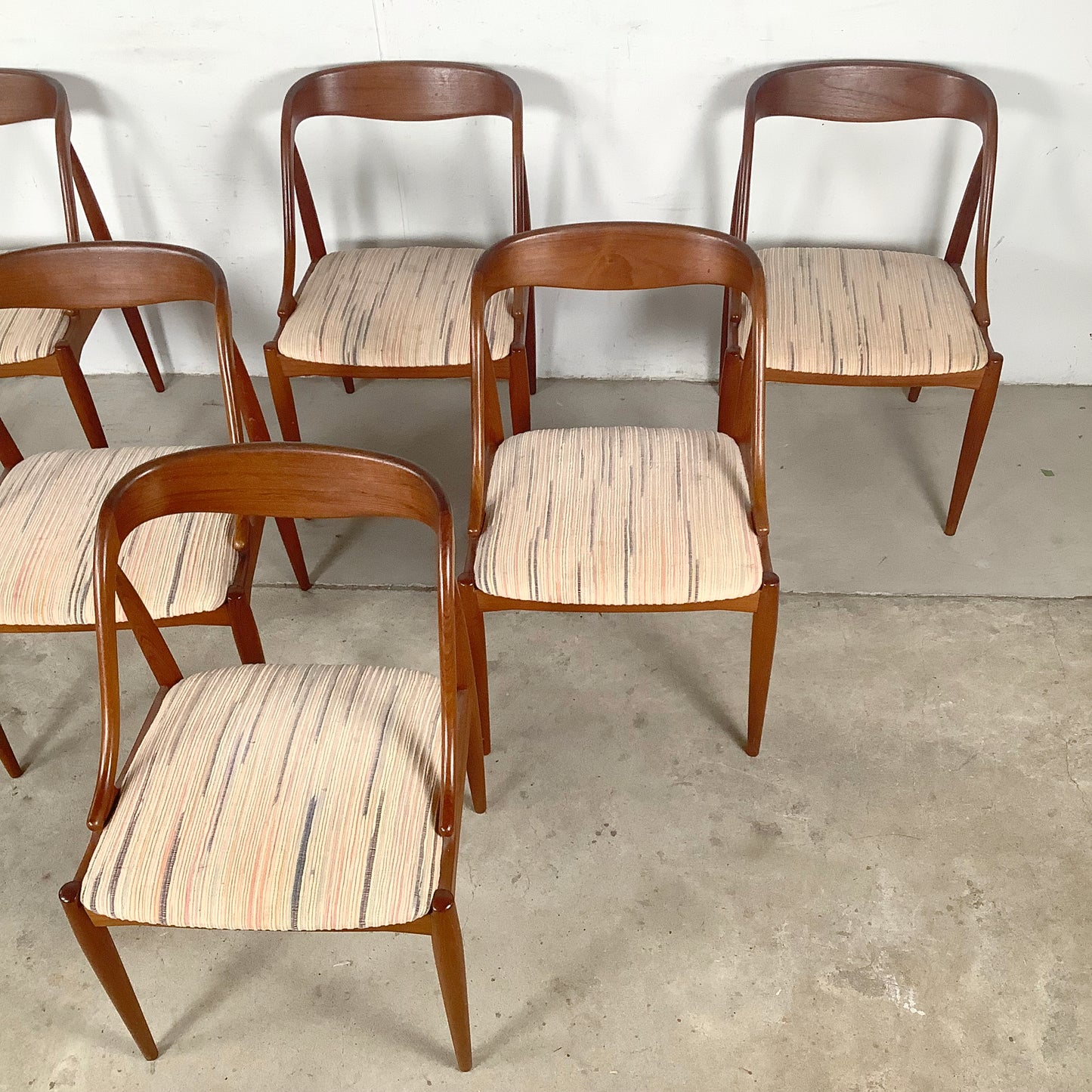 Johannes Andersen Model #16 dining chairs for Uldum Møbelfabrik - set Six