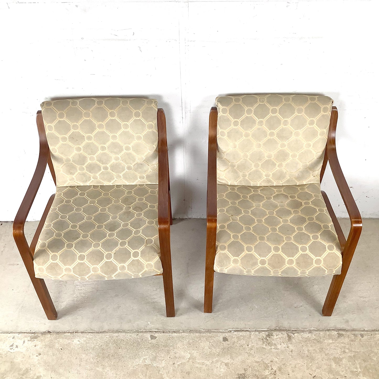 Pair of Vintage Bentwood Lounge Armchairs — Mid-Century Modern, Thonet Style