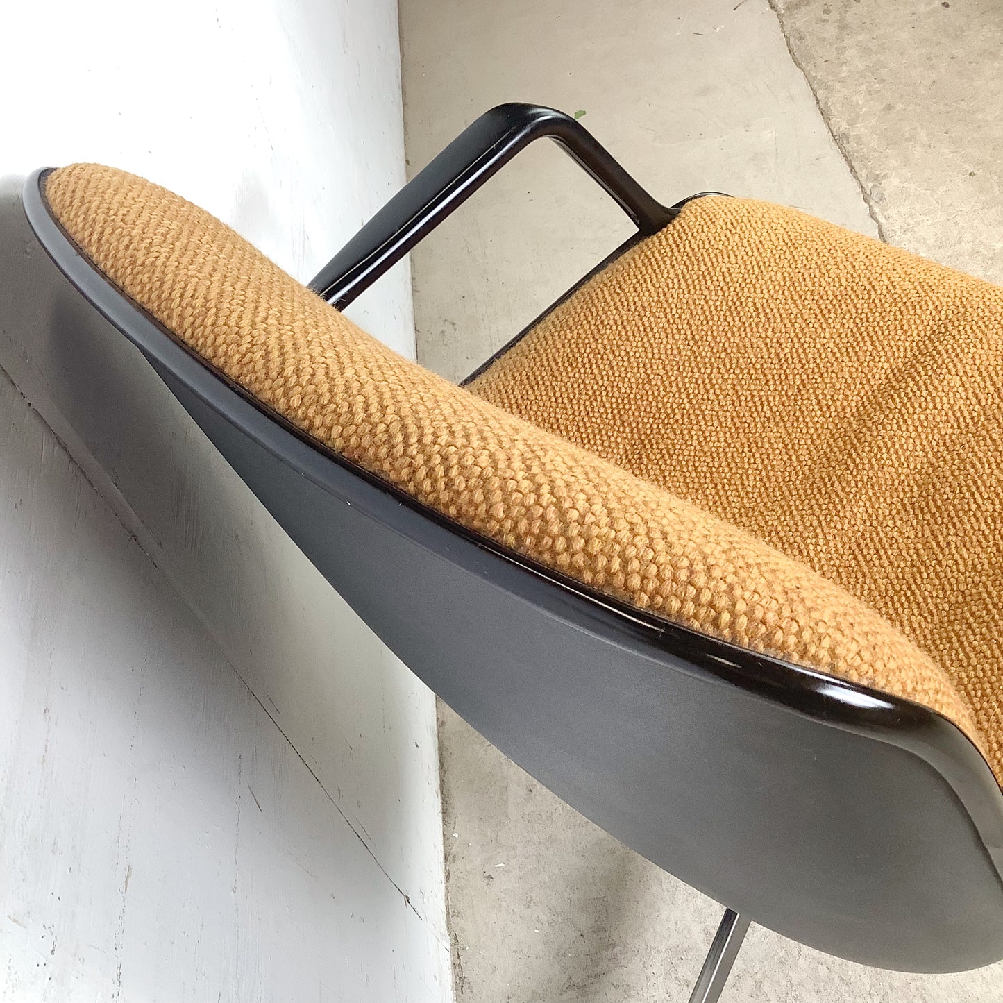 Vintage Steelcase 454 Series Task Chair — 1970s, Original Caramel Boucle, USA