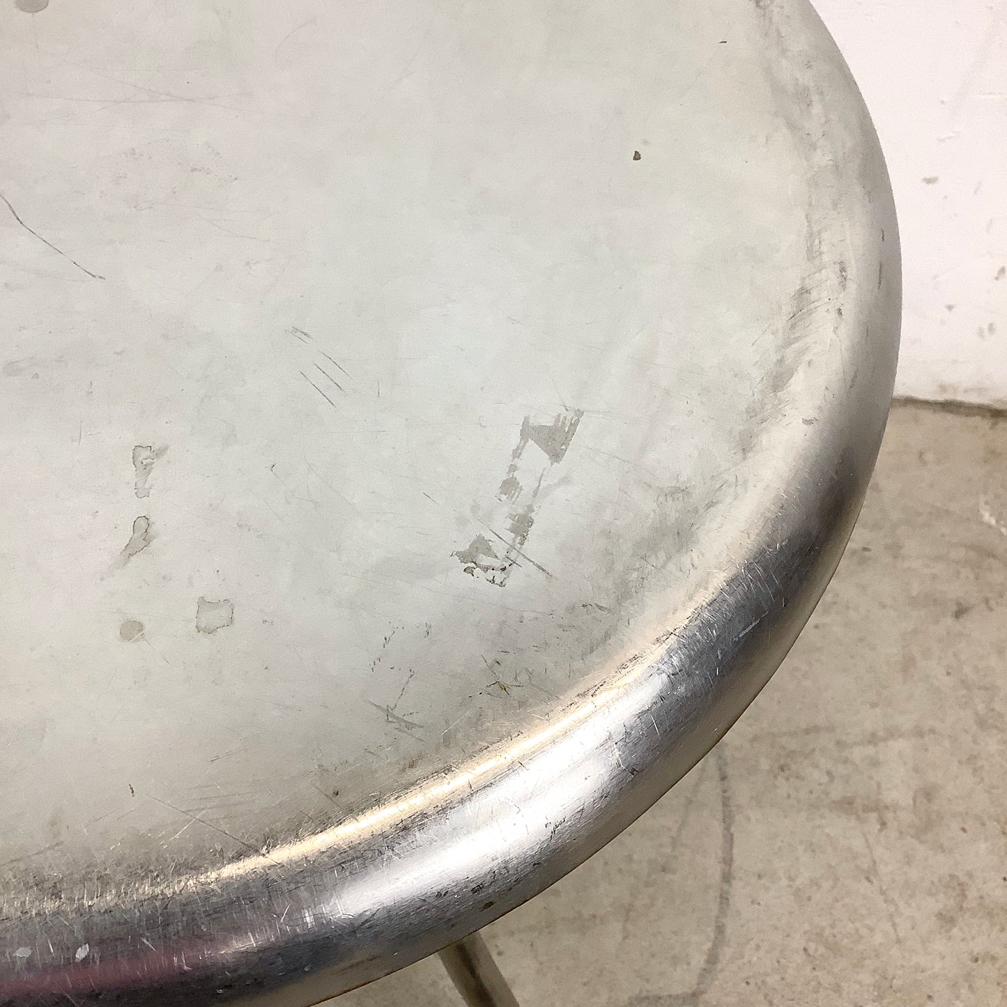 Industrial Modern Shop Stool With Adjustable Height