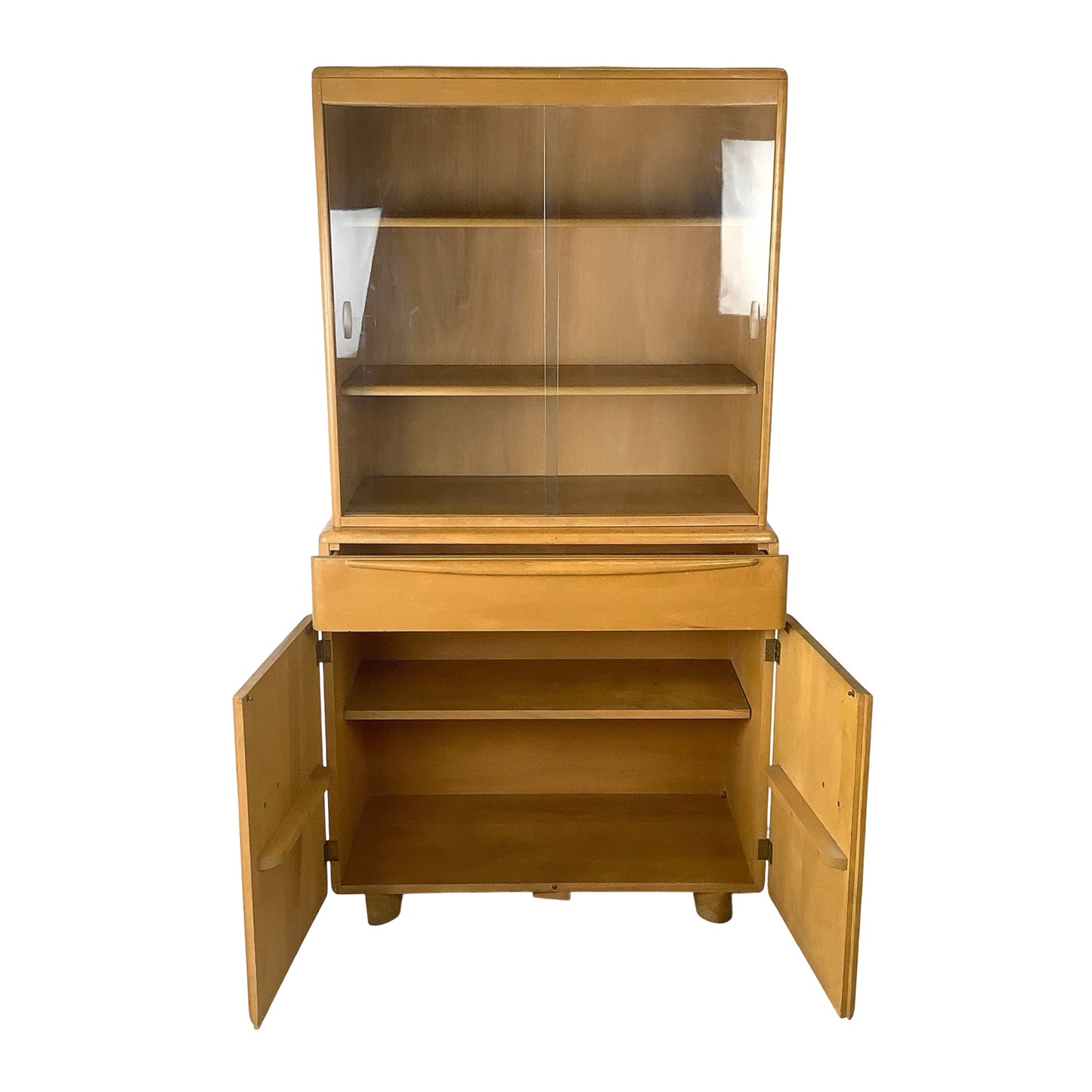 Vintage Heywood-Wakefield Wheat Display Cabinet | Mid-Century Modern