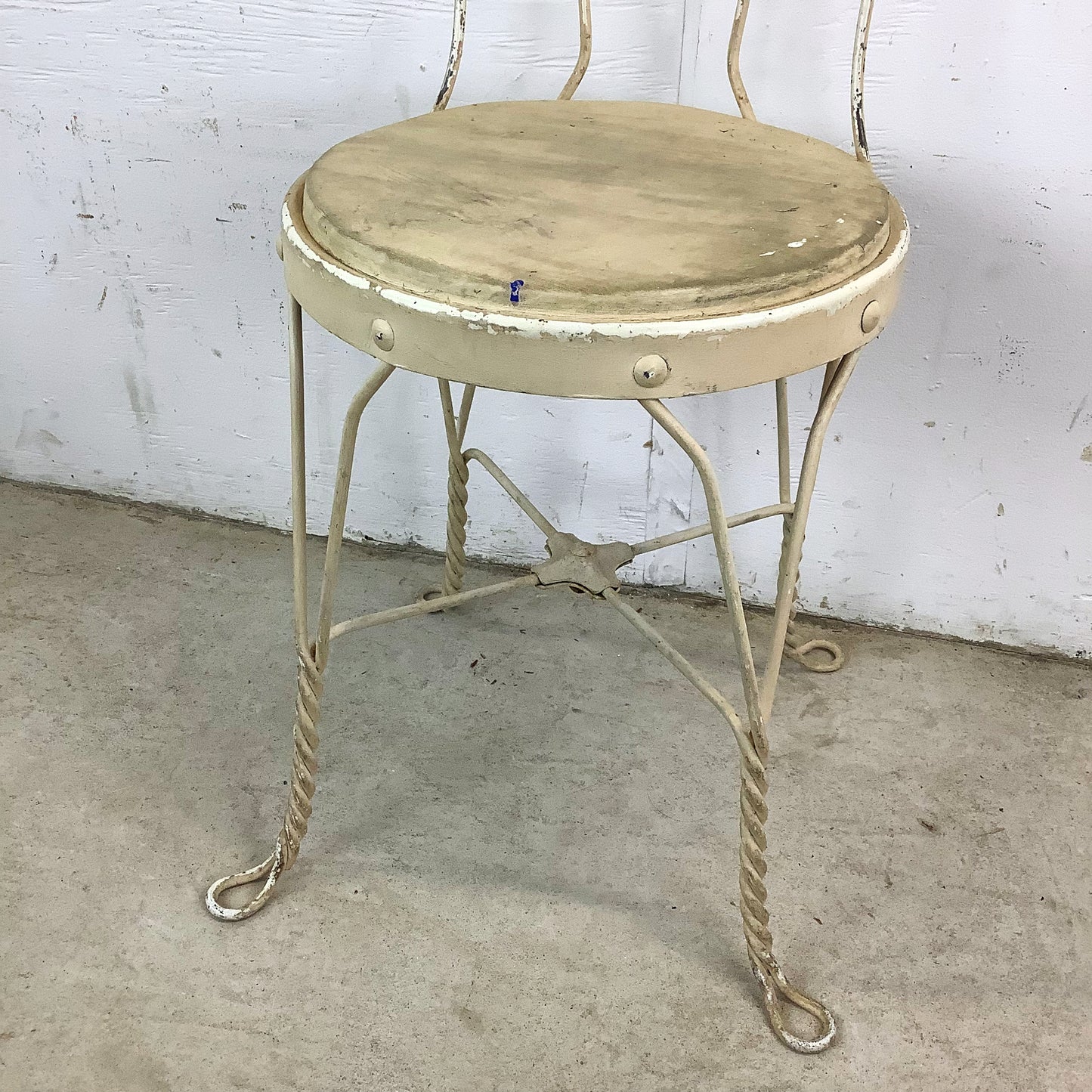 Vintage Wrought Iron Parlor Chair