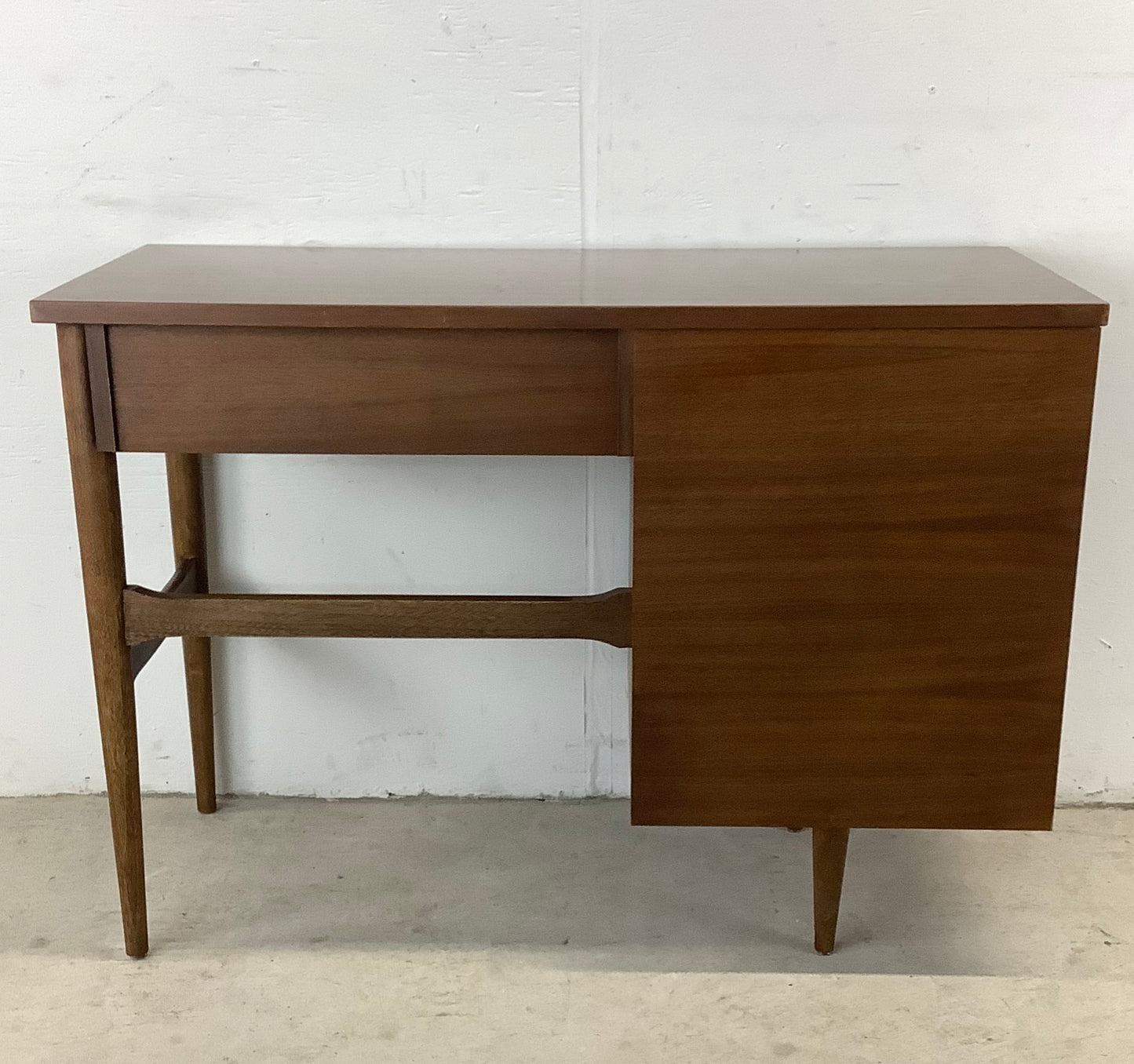 Mid-Century Modern Writing Desk by Bassett Furniture