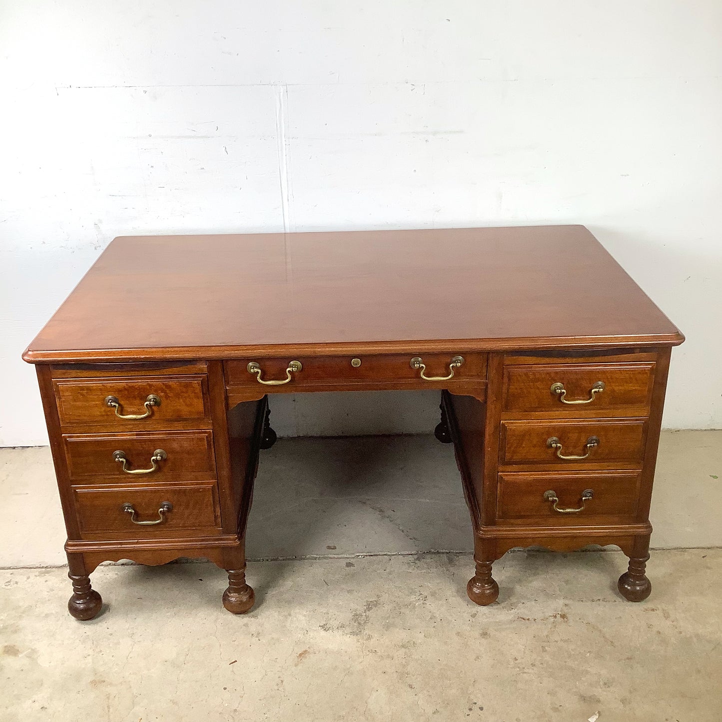 Antique Queen Anne Revival Kneehole Pedestal Desk | Burl Walnut | Brass Bail Pulls | Bun Feet |c. 20th C