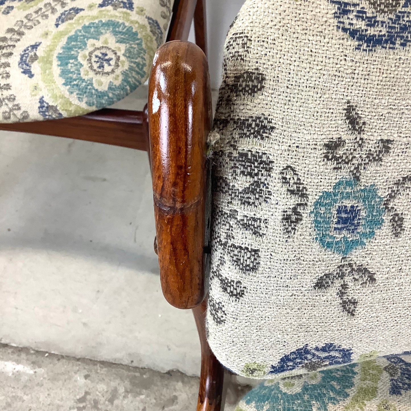 Scandinavian Modern Rosewood Dining Chairs- Set of 4