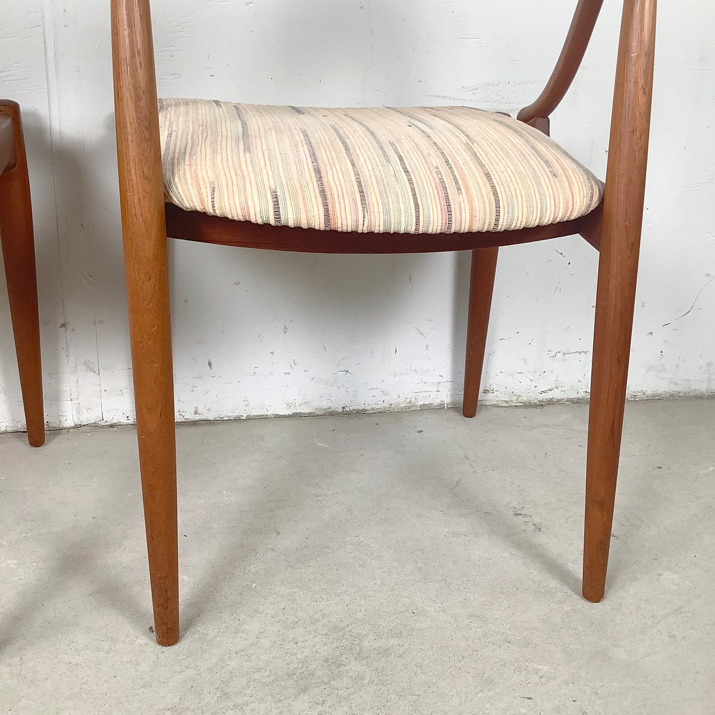 Johannes Andersen Model #16 dining chairs for Uldum Møbelfabrik - set Six
