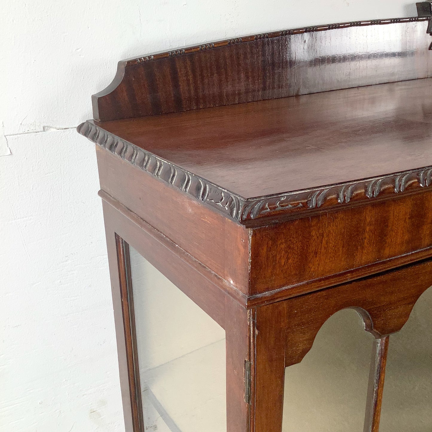 Early 20th Century Mahogany Chippendale Revival Display Cabinet