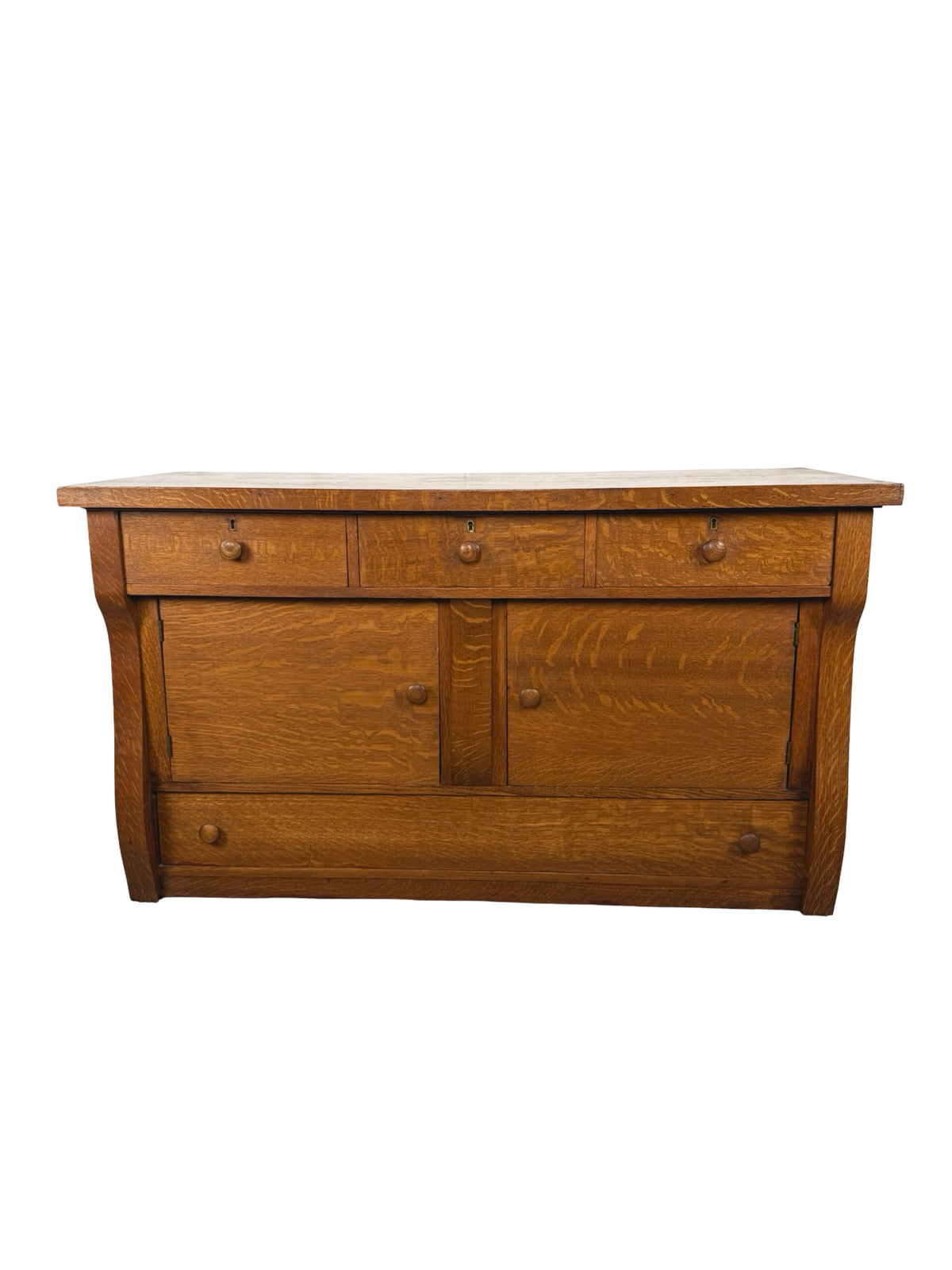 Antique Quarter-Sawn Oak Sideboard – Early 1900s American Arts &amp; Crafts Buffet