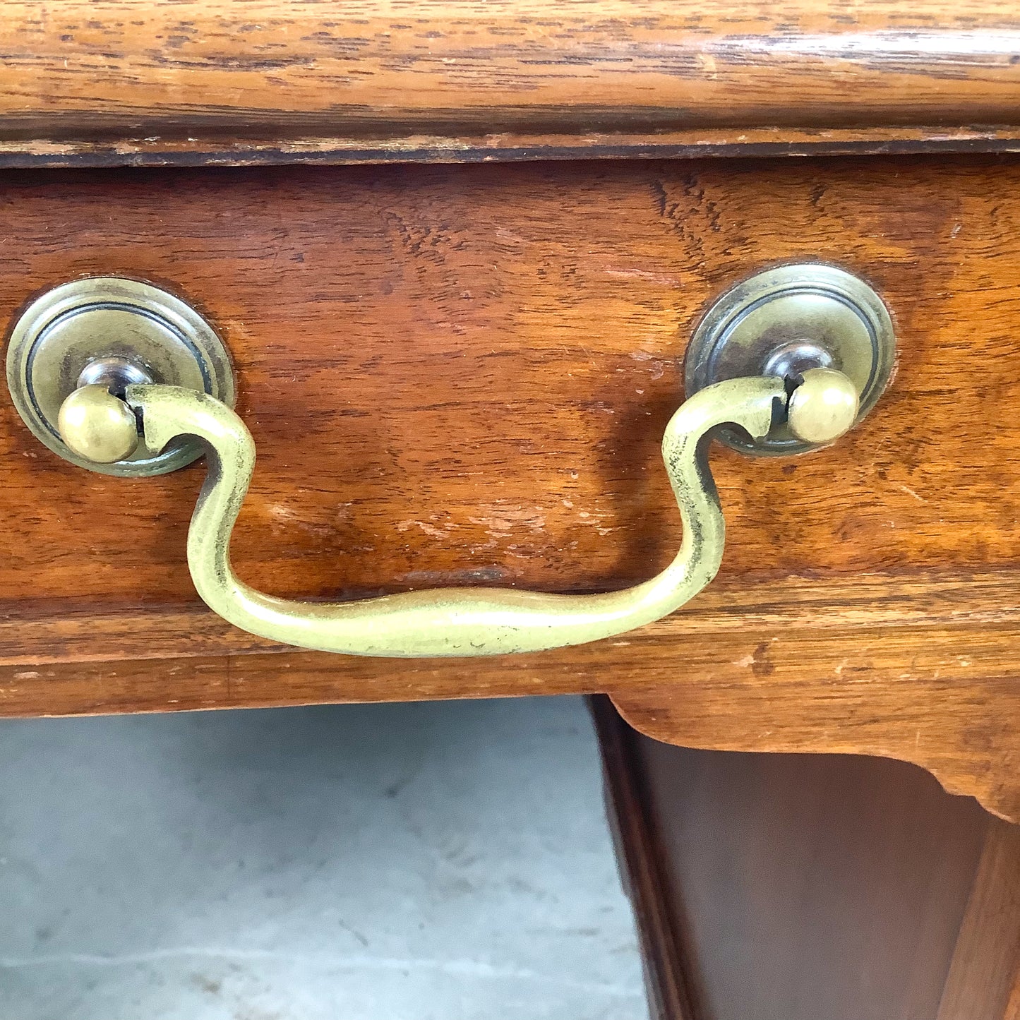 Antique Queen Anne Revival Kneehole Pedestal Desk | Burl Walnut | Brass Bail Pulls | Bun Feet |c. 20th C