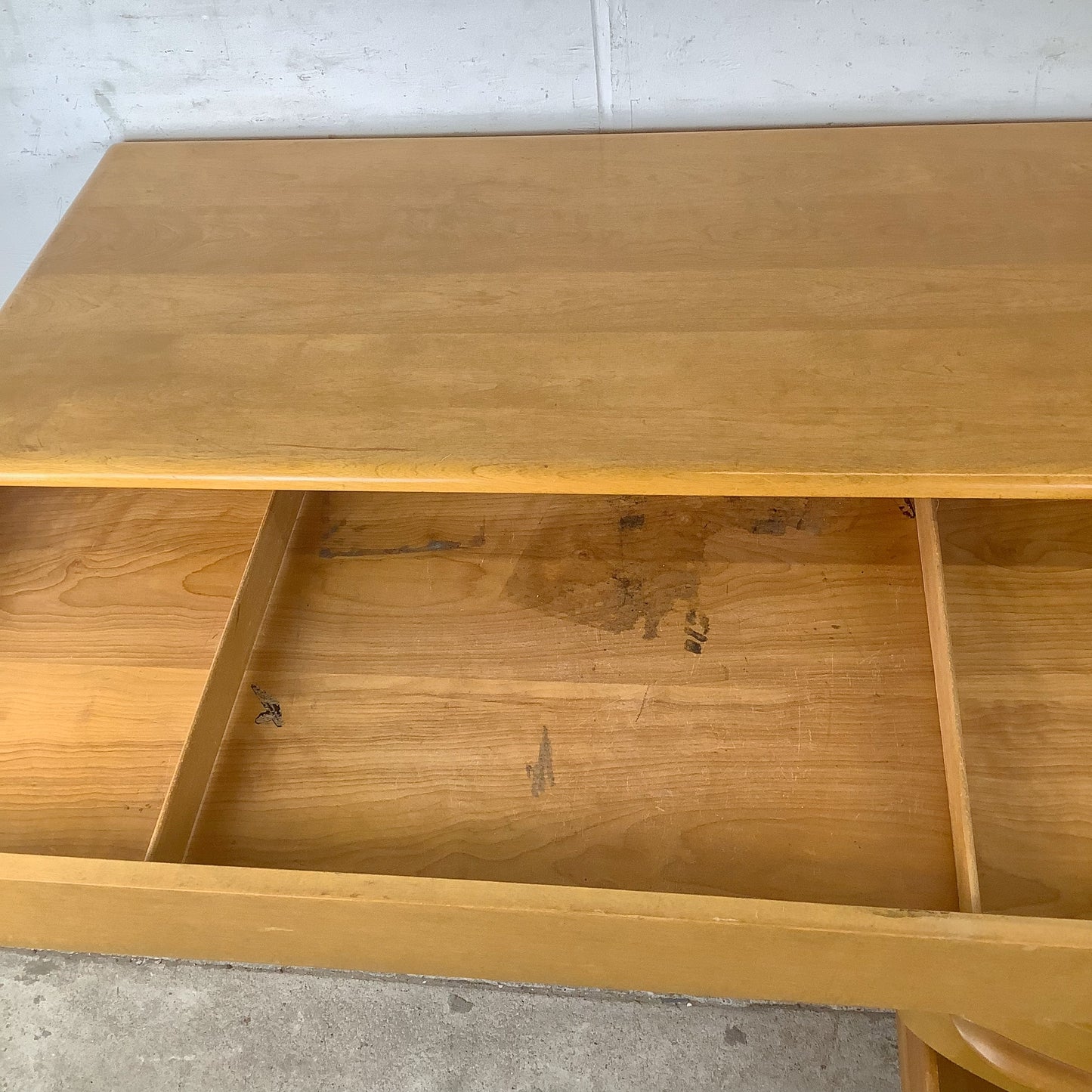 Heywood-Wakefield Wheat 6-Drawer Desk by Alexis de Sakhnoffsky