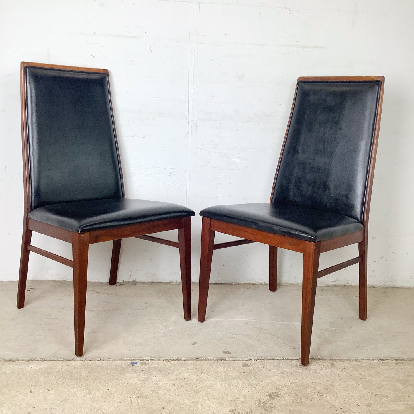 Set of Three Dillingham Furniture Walnut High-Back Dining Chairs