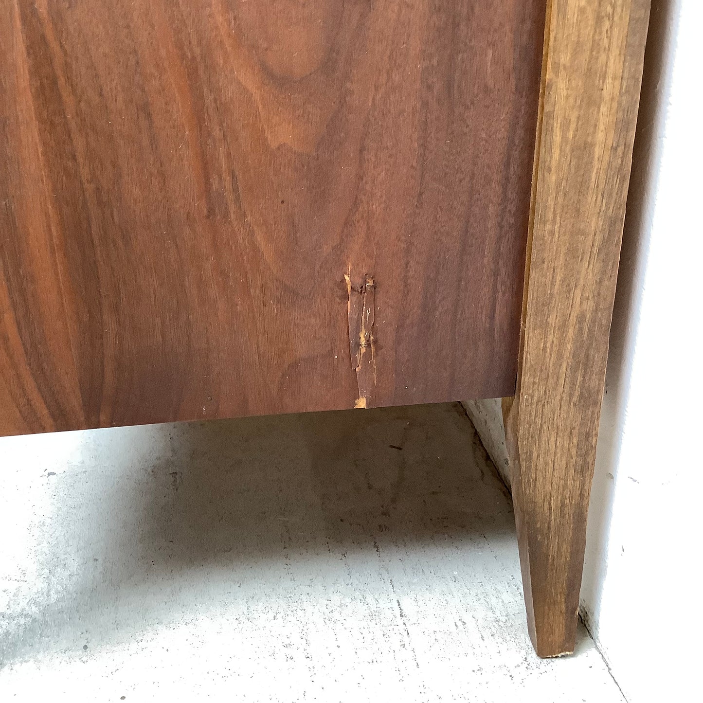 Mid-Century Modern Sideboard Display Cabinet