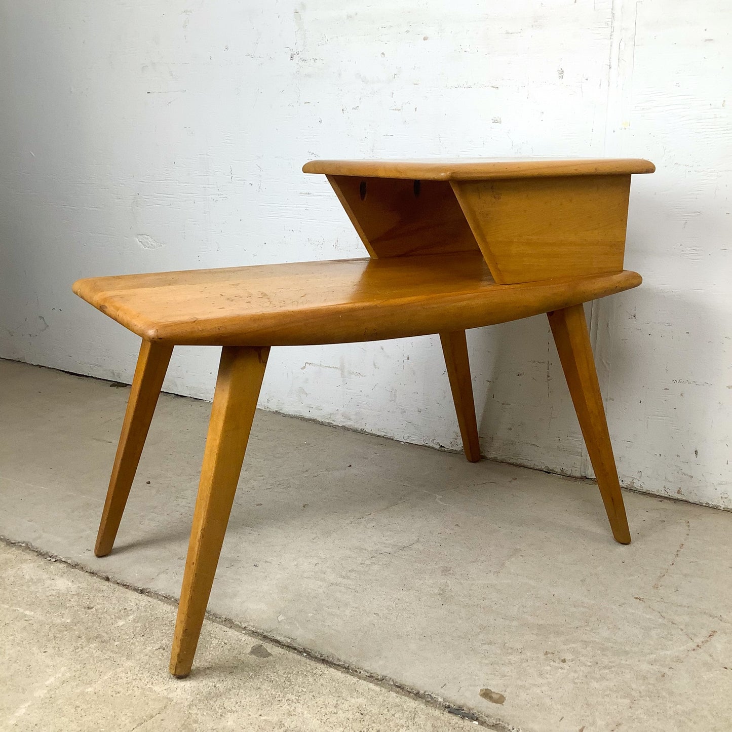 Vintage Heywood-Wakefield Birch Magazine Table | Mid-Century Wheat Finish End Table