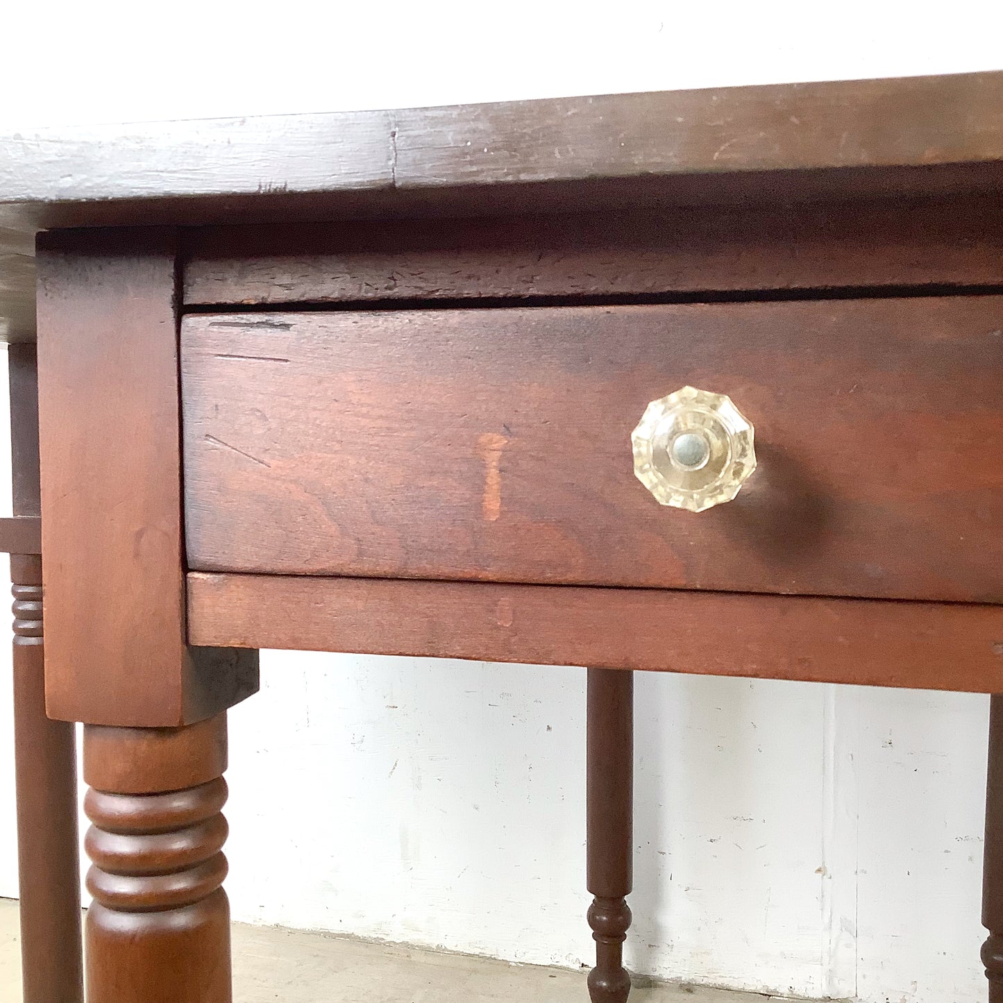 American Empire-Style Walnut Drop-Leaf Gate-Leg Table — Solid Wood, Single Drawer