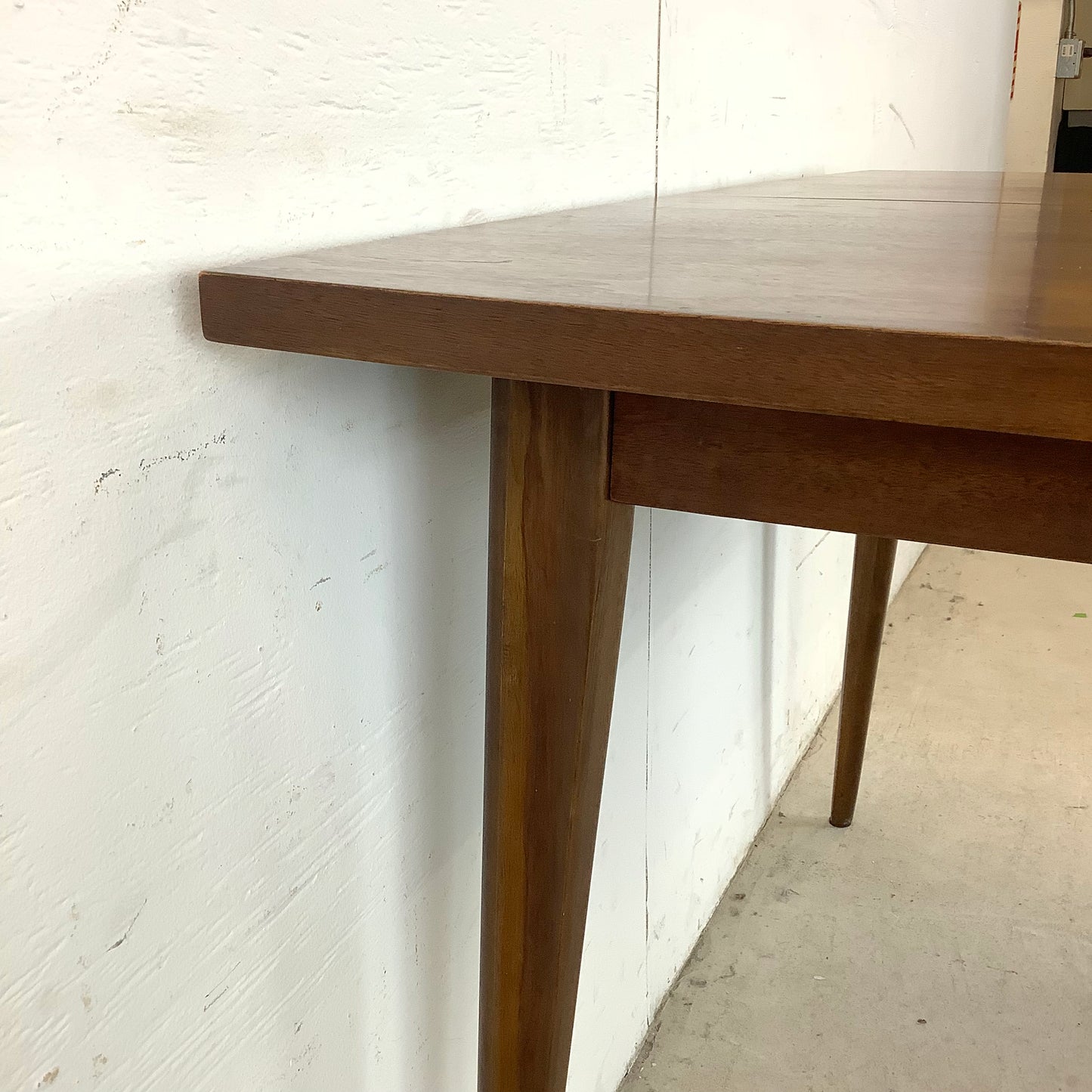 Mid-Century Broyhill Saga Dining Table w/Leaf