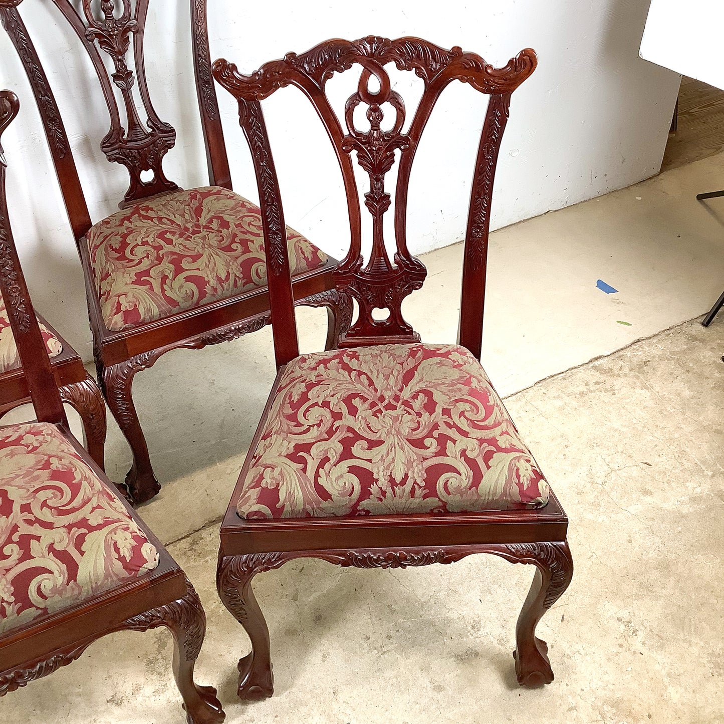 Set of Six Chippendale Style Mahogany Dining Chairs | Carved Splat Backs | Ball-and-Claw Feet