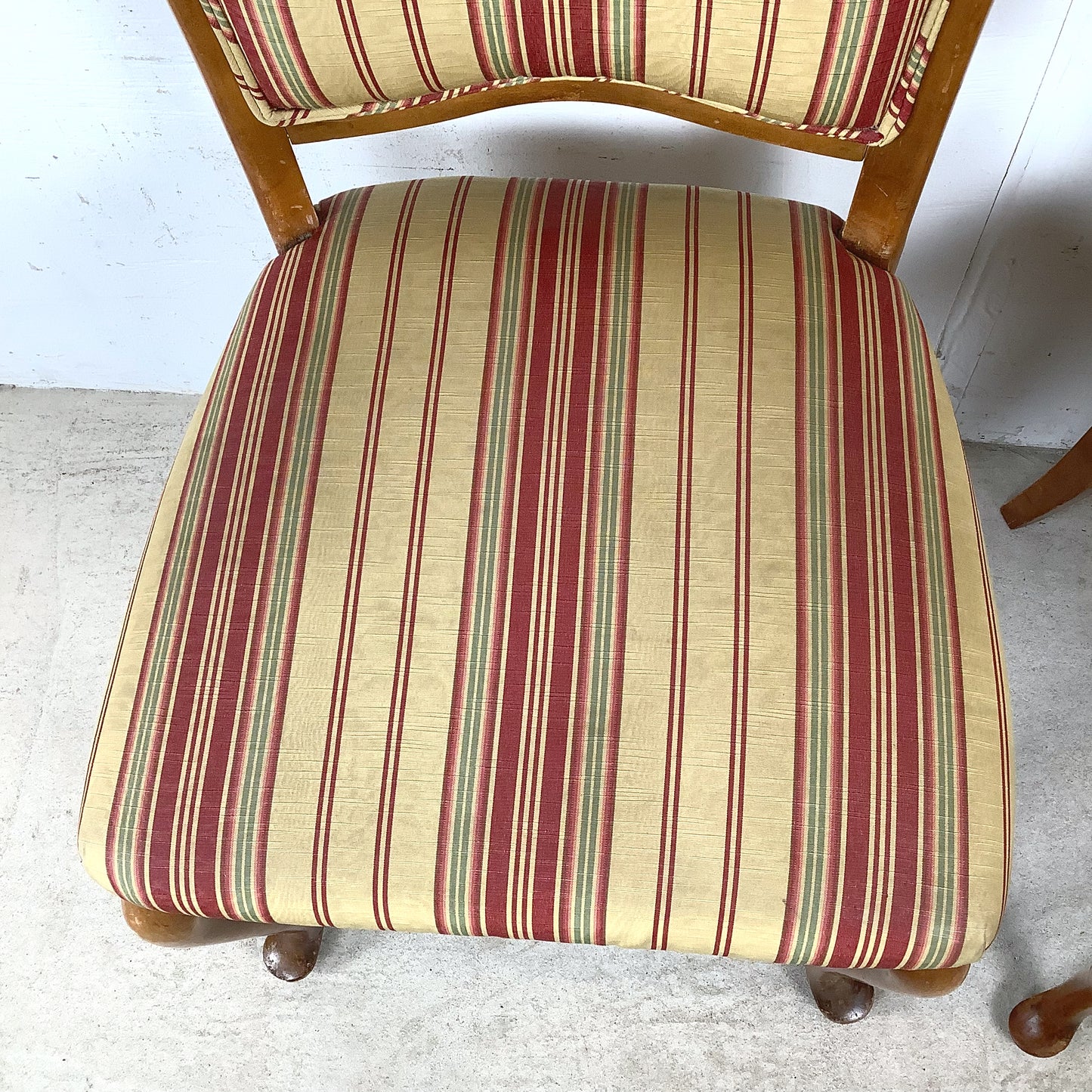 Queen Anne Dining Side Chairs — Set of Four | Walnut Cabriole Legs | Burgundy Stripe Upholstery