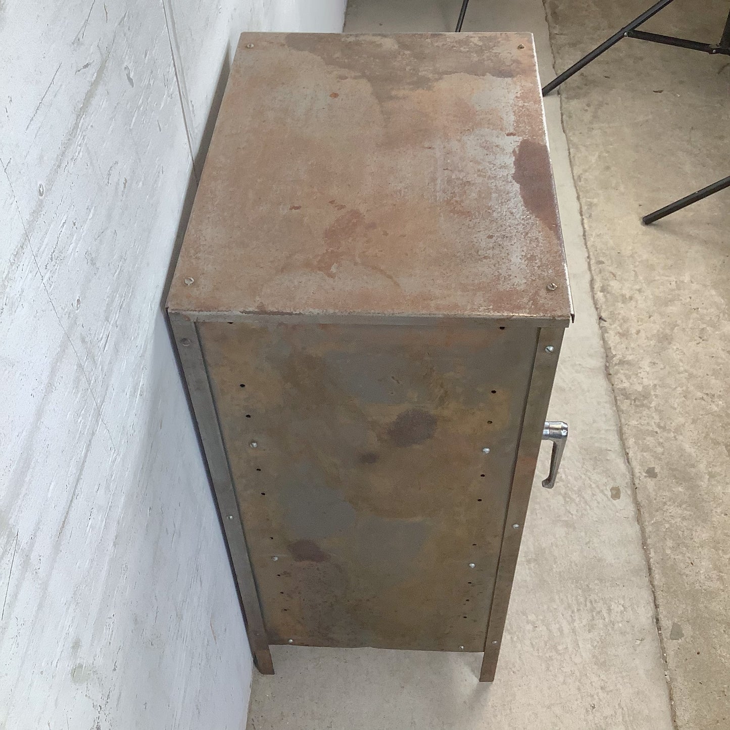 Industrial Modern Metal Shelving Cabinet