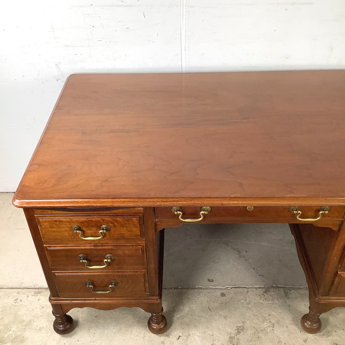 Antique Queen Anne Revival Kneehole Pedestal Desk | Burl Walnut | Brass Bail Pulls | Bun Feet |c. 20th C