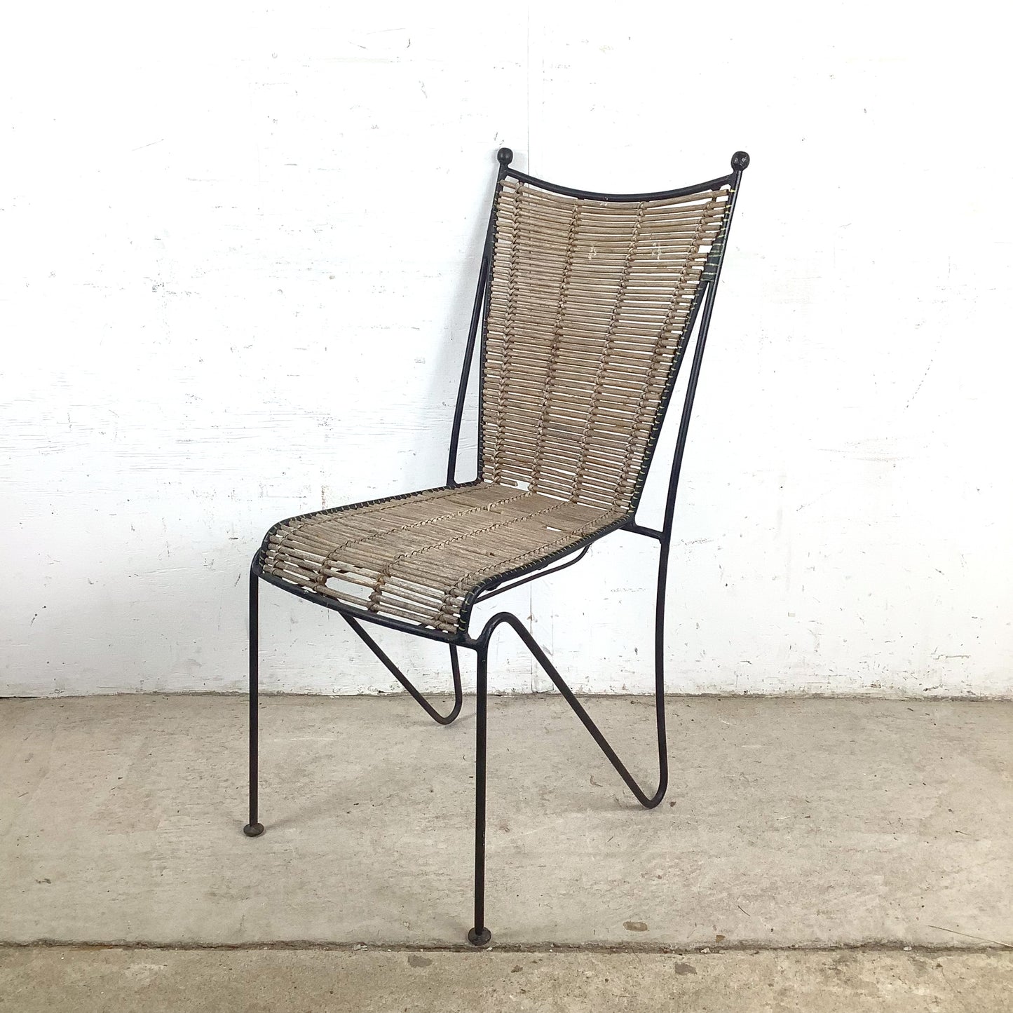 Vintage Wrought Iron & Woven Reed Dining Chair in the Style of Brown Jordan