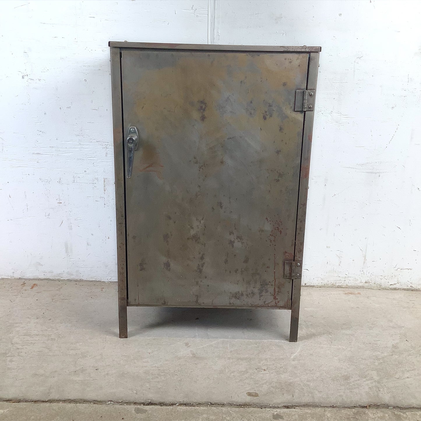 Industrial Modern Metal Shelving Cabinet
