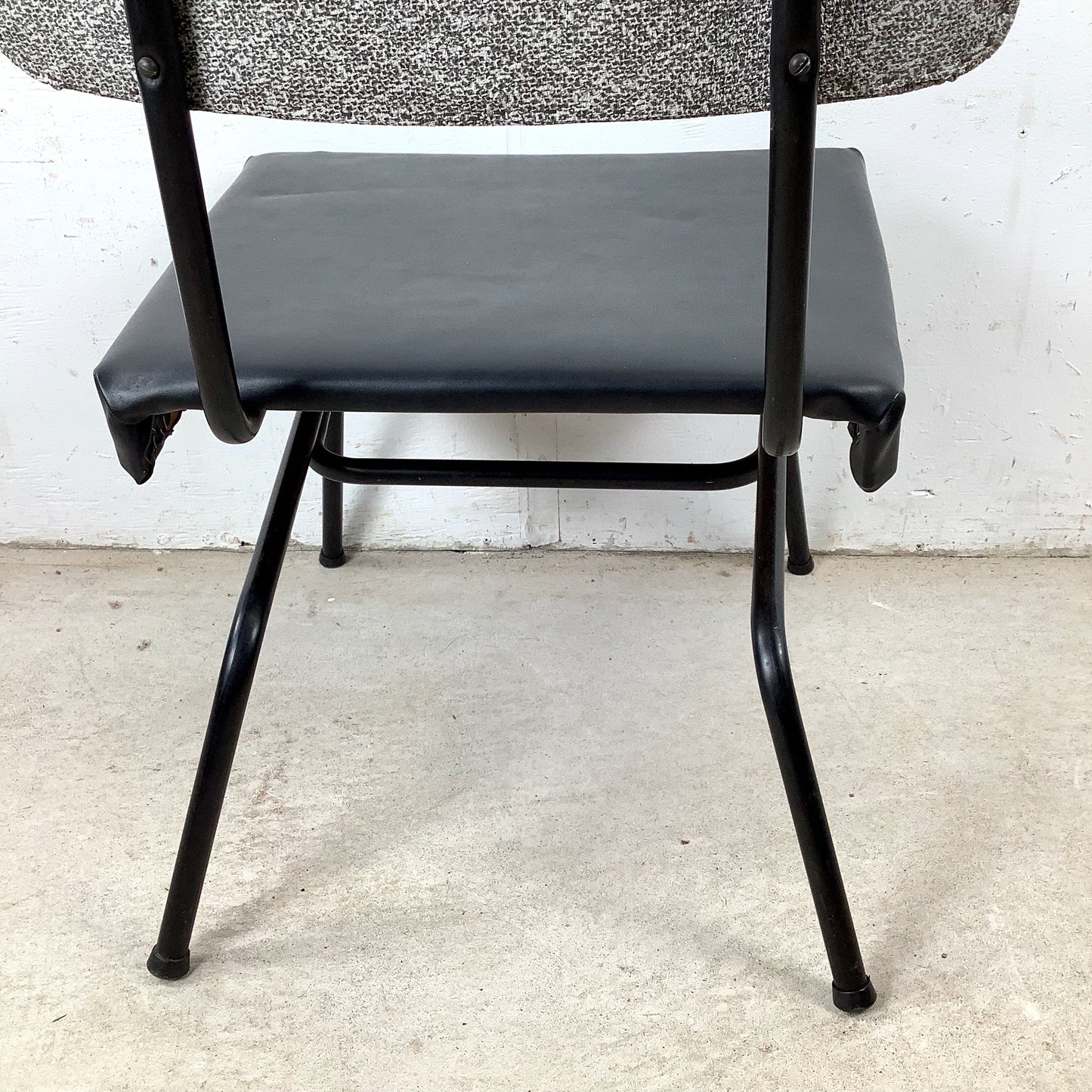 Vintage Mid-Century Modern Iron Rod Side Chair | Paul McCobb / Arbuck Manner | Gray Tweed Back | Black Vinyl Seat | c. 1950s