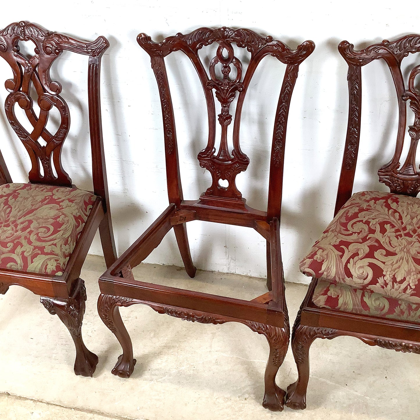 Set of Six Chippendale Style Mahogany Dining Chairs | Carved Splat Backs | Ball-and-Claw Feet