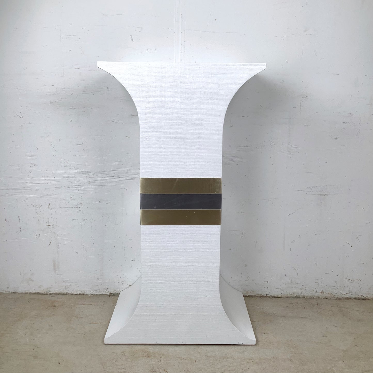 Hollywood Regency Hourglass Stand, White Grasscloth with Two-Tone Trim