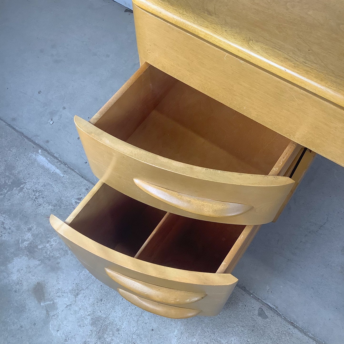 Heywood-Wakefield Wheat 6-Drawer Desk by Alexis de Sakhnoffsky