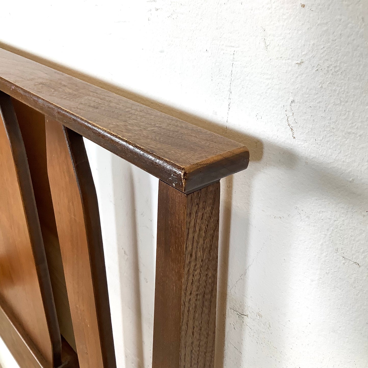 Mid-Century Walnut Twin Bed Frame – Vintage Modern Design