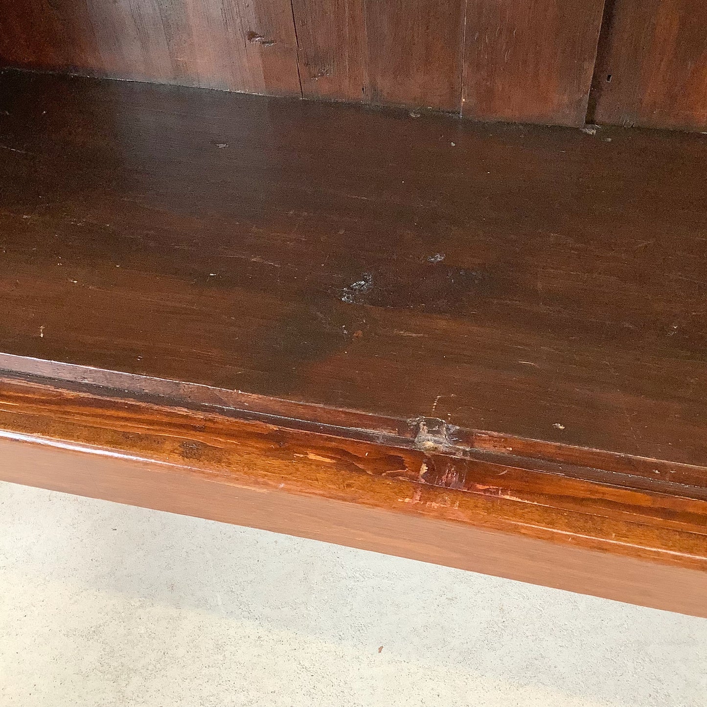 Classic Glass-Front Bookcase with Paneled Doors and Sculpted Legs