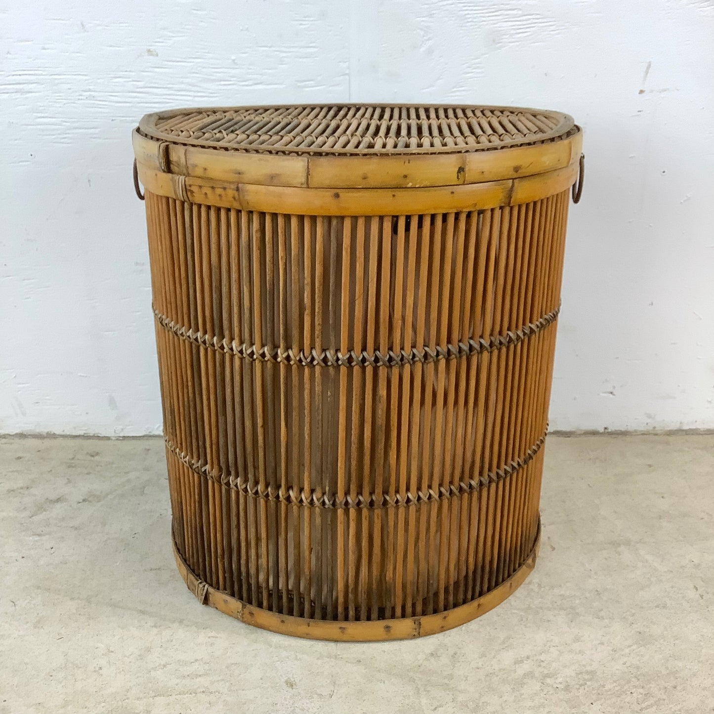 Vintage Split Reed Rattan Basket With Lid