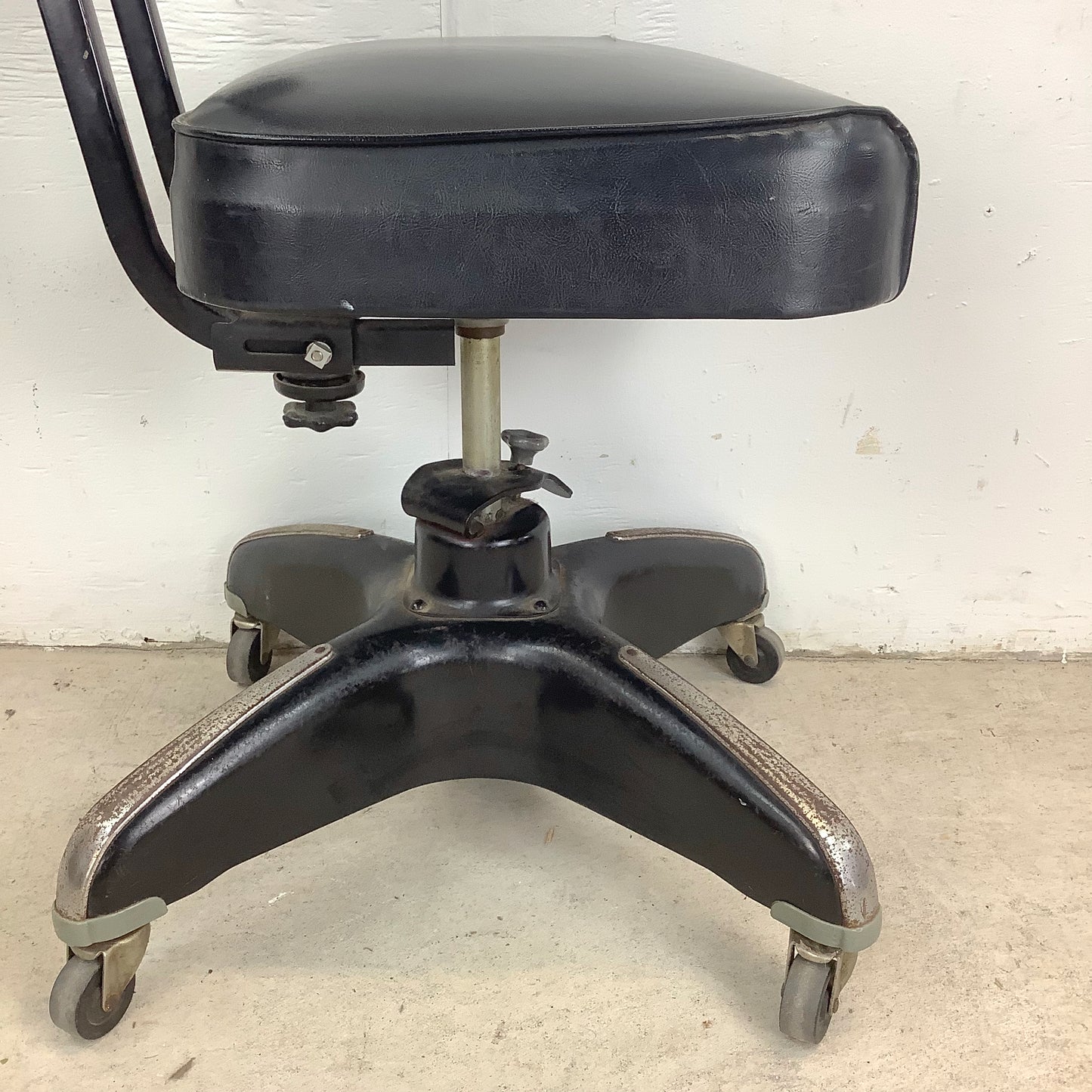 Vintage Industrial Tanker Chair With Four-Prong Wheeled Base