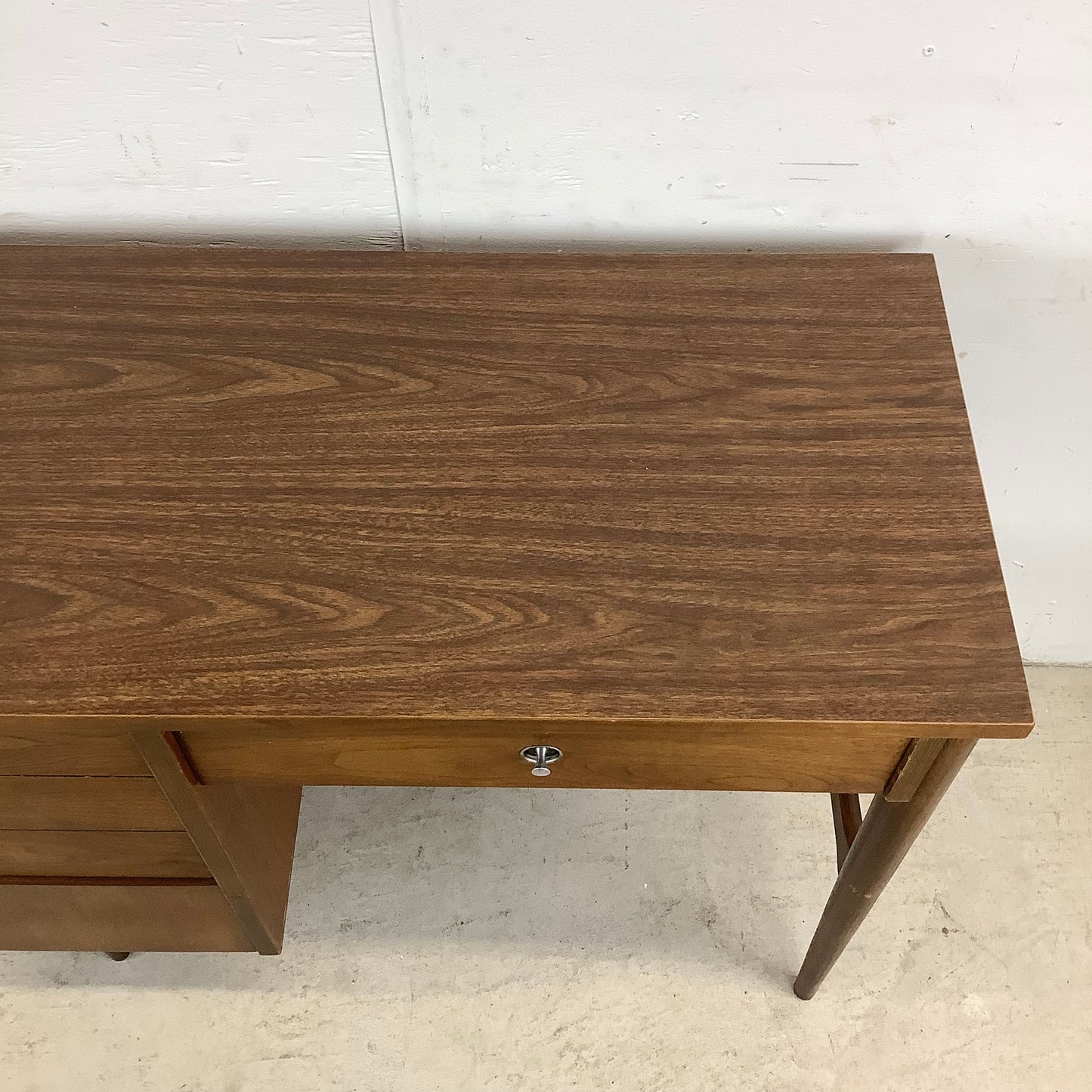 Mid-Century Modern Writing Desk by Bassett Furniture