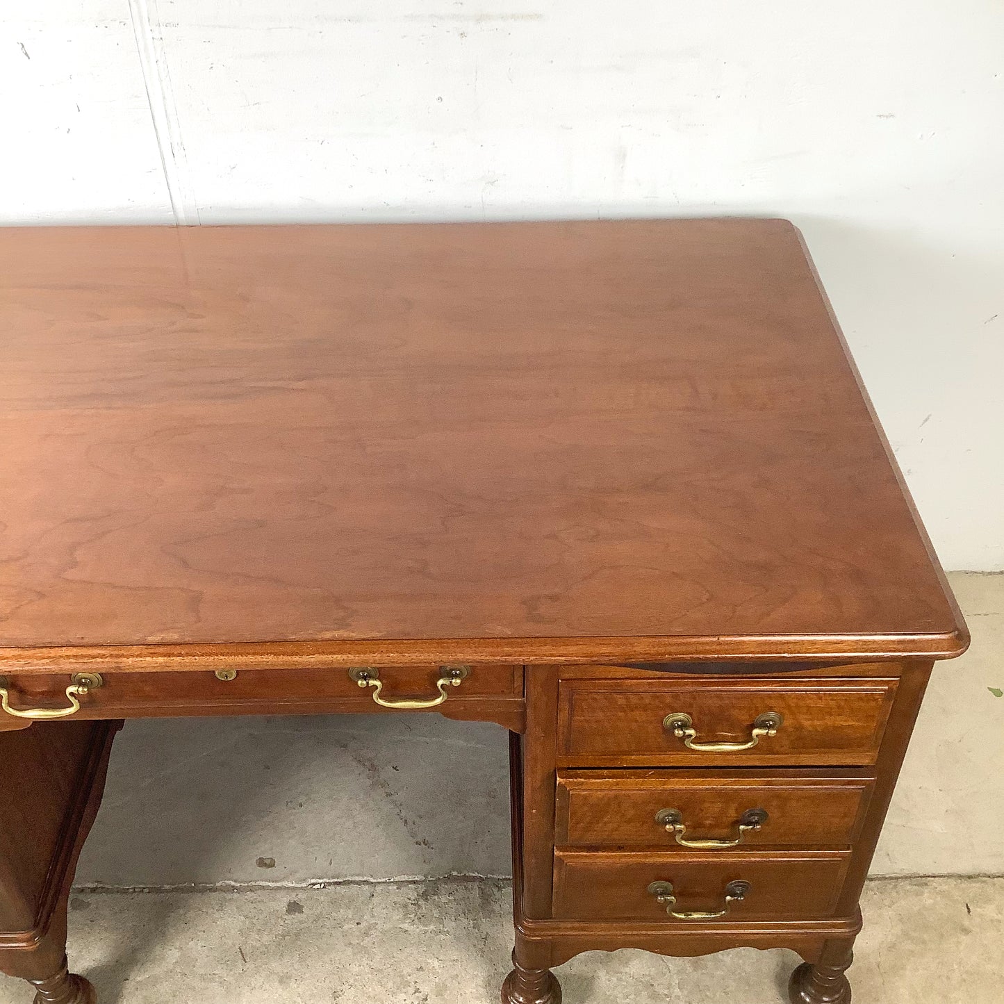 Antique Queen Anne Revival Kneehole Pedestal Desk | Burl Walnut | Brass Bail Pulls | Bun Feet |c. 20th C
