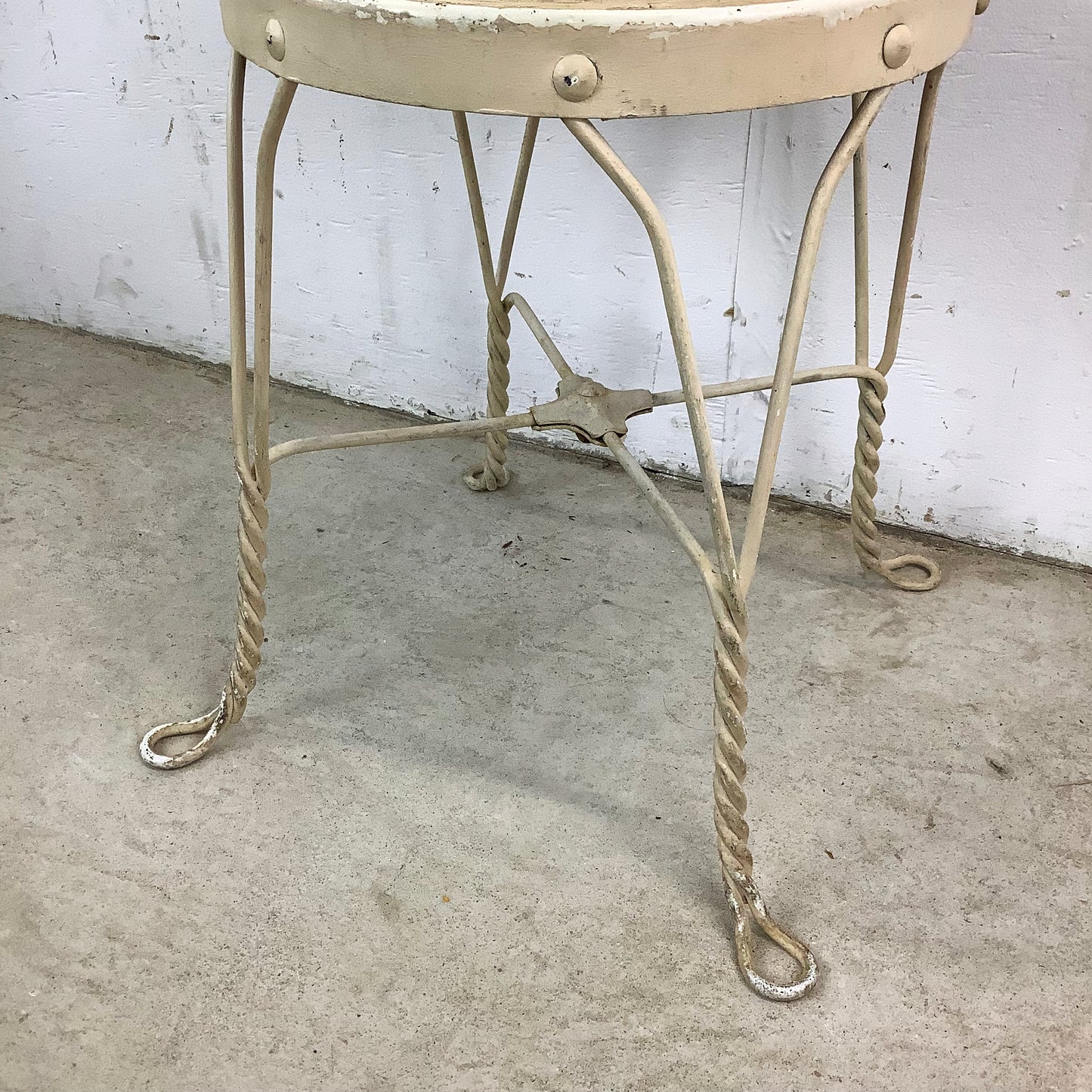 Vintage Wrought Iron Parlor Chair