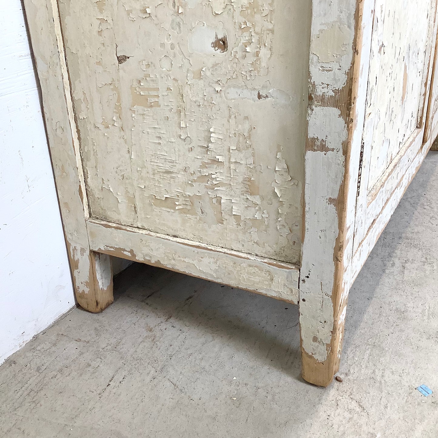 Rustic 20th Century Two-Door Cabinet – Distressed White Patina with Ample Storage