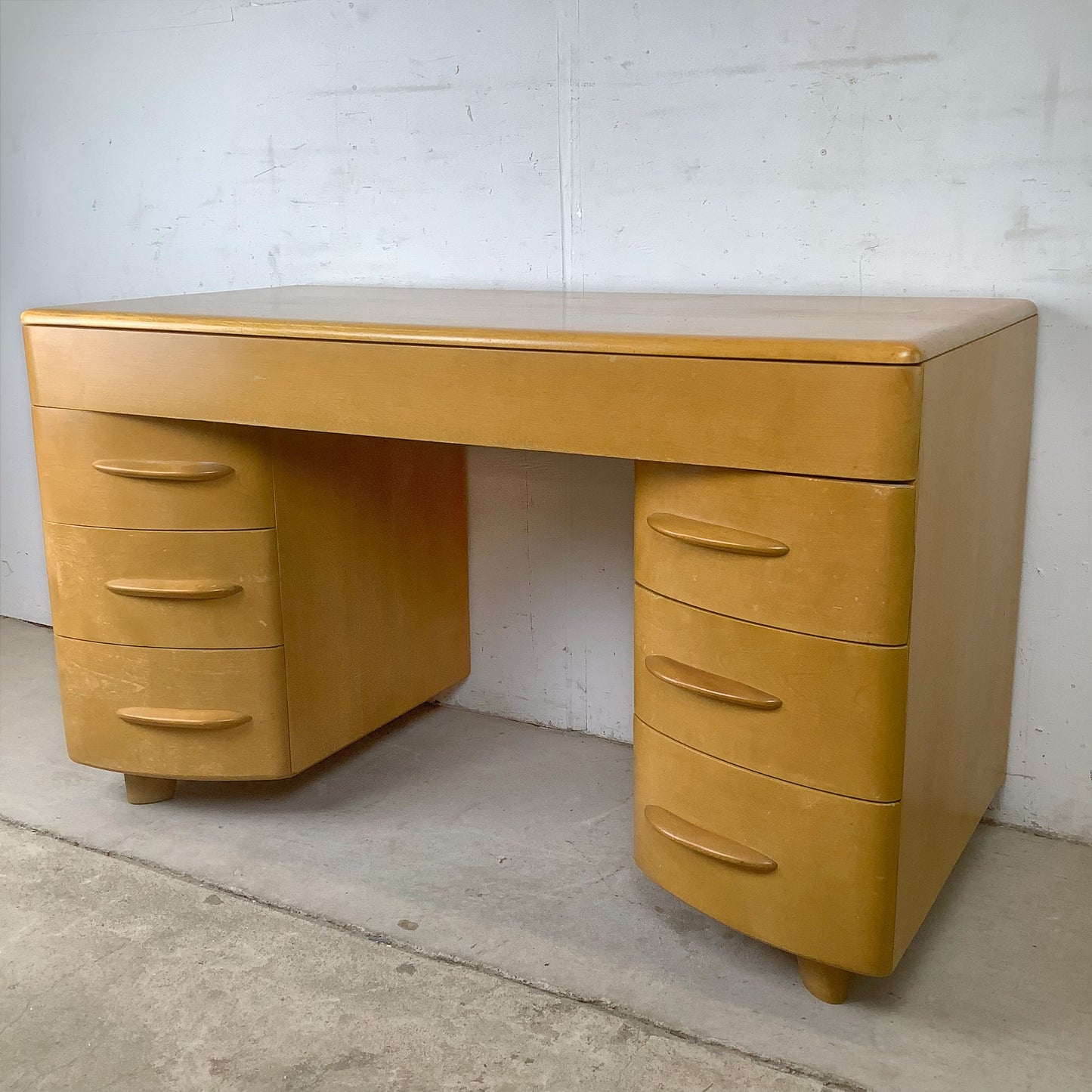 Heywood-Wakefield Wheat 6-Drawer Desk by Alexis de Sakhnoffsky
