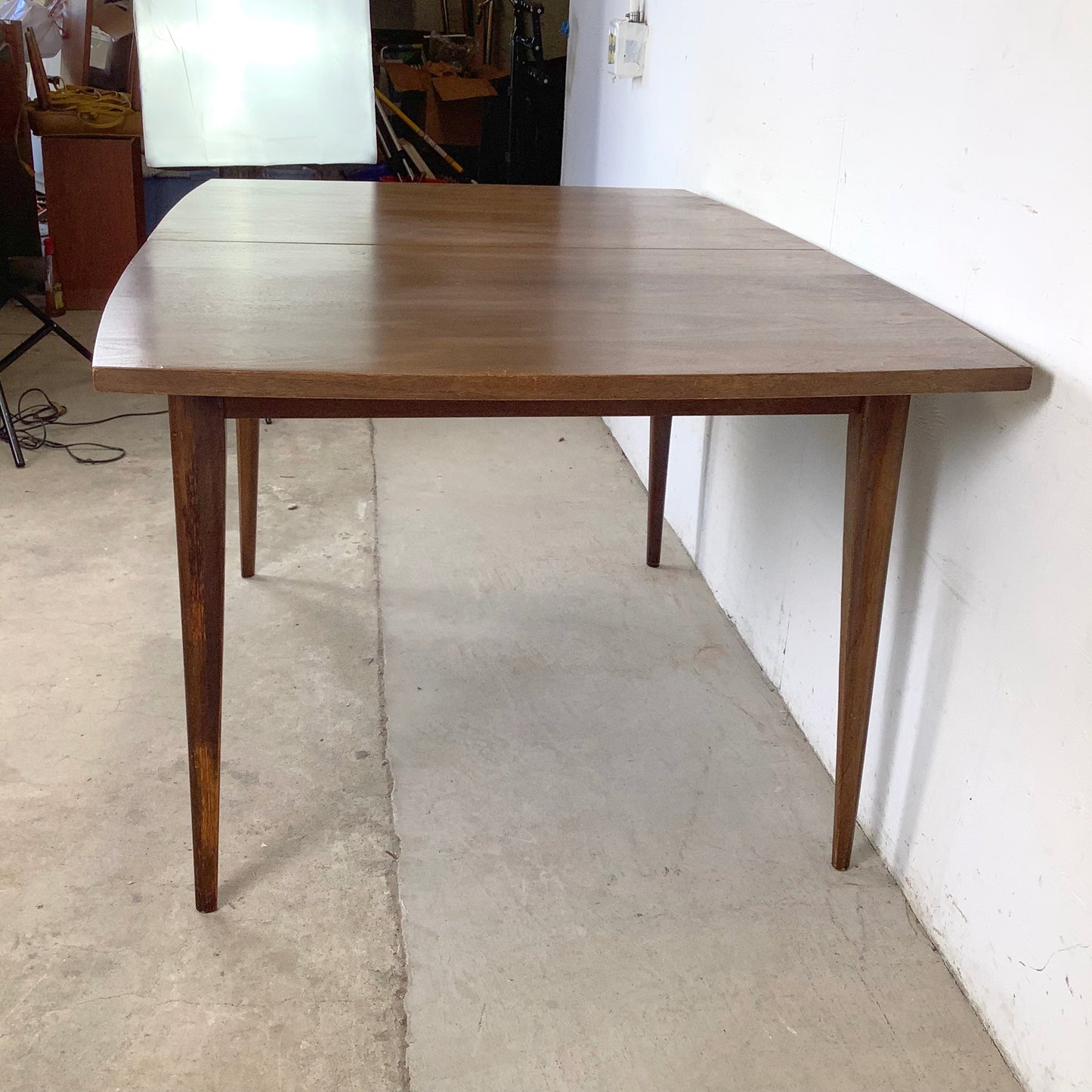 Mid-Century Dining Table With Leaves- Broyhill Saga
