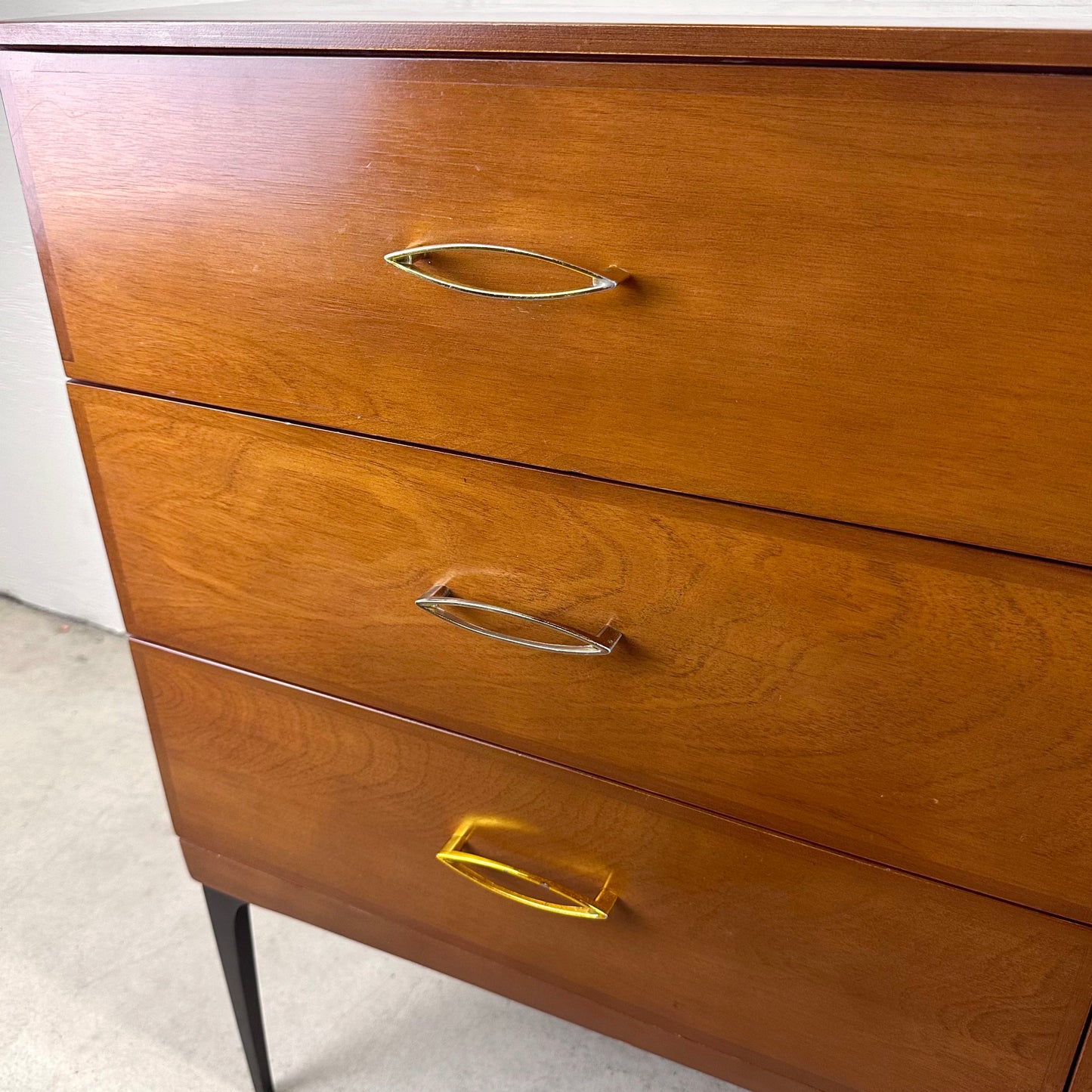 Carl Otto "Contessa" Nine Drawer Dresser for Heywood-Wakefield