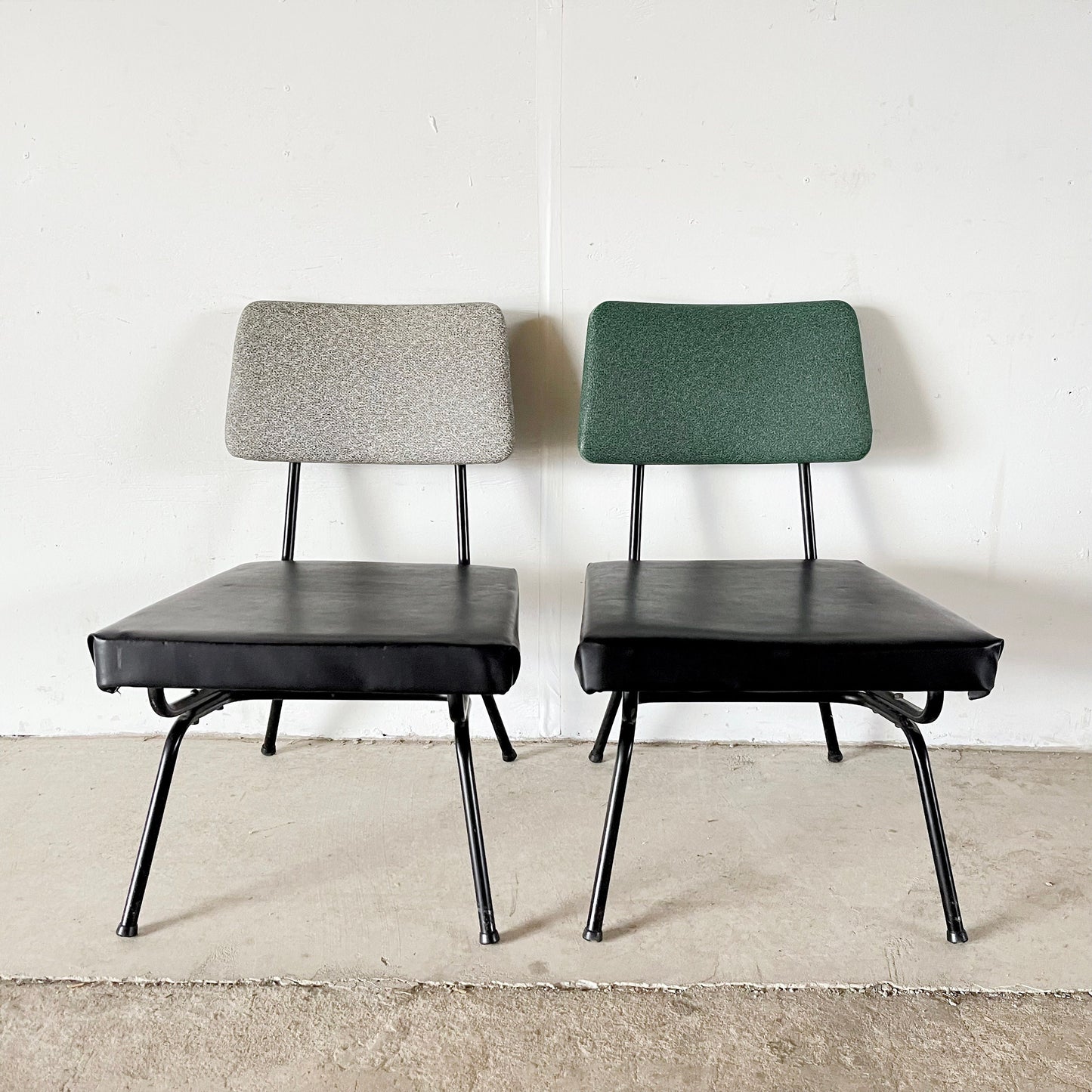 Pair Mid-Century Modern Side Chairs