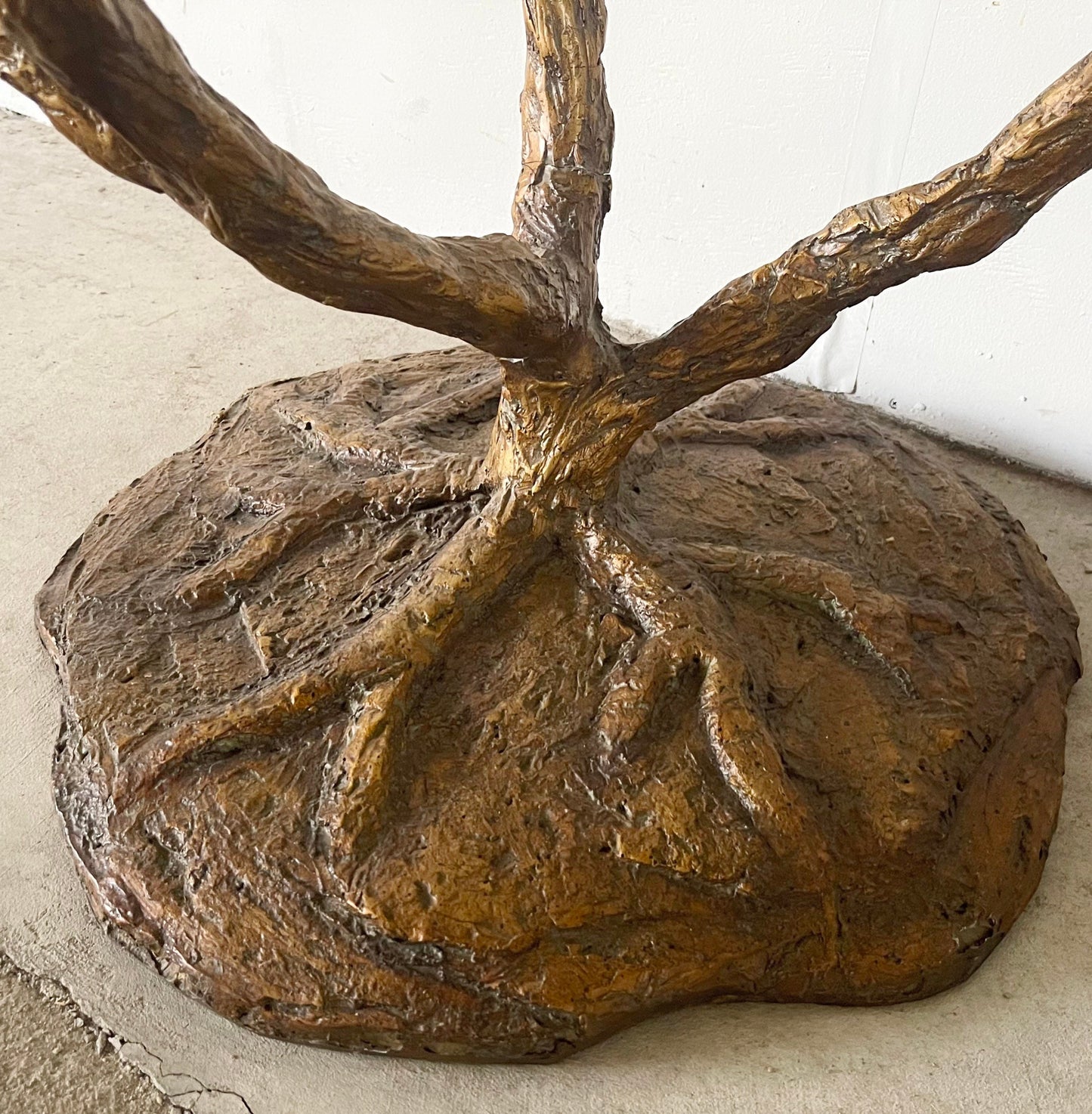 Decorator Modern Tree Style Side Table