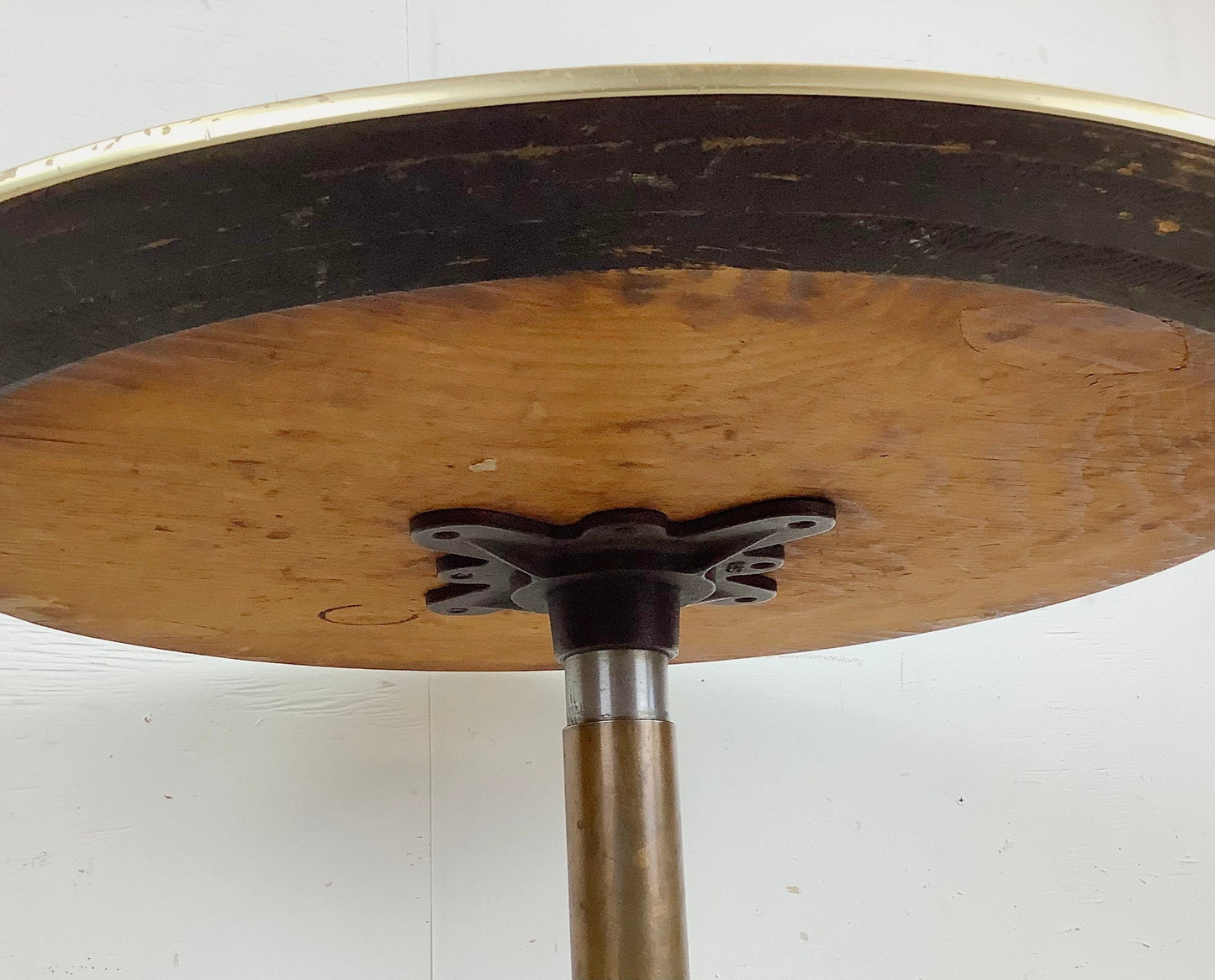 Vintage Industrial Modern Circular Coffee Table